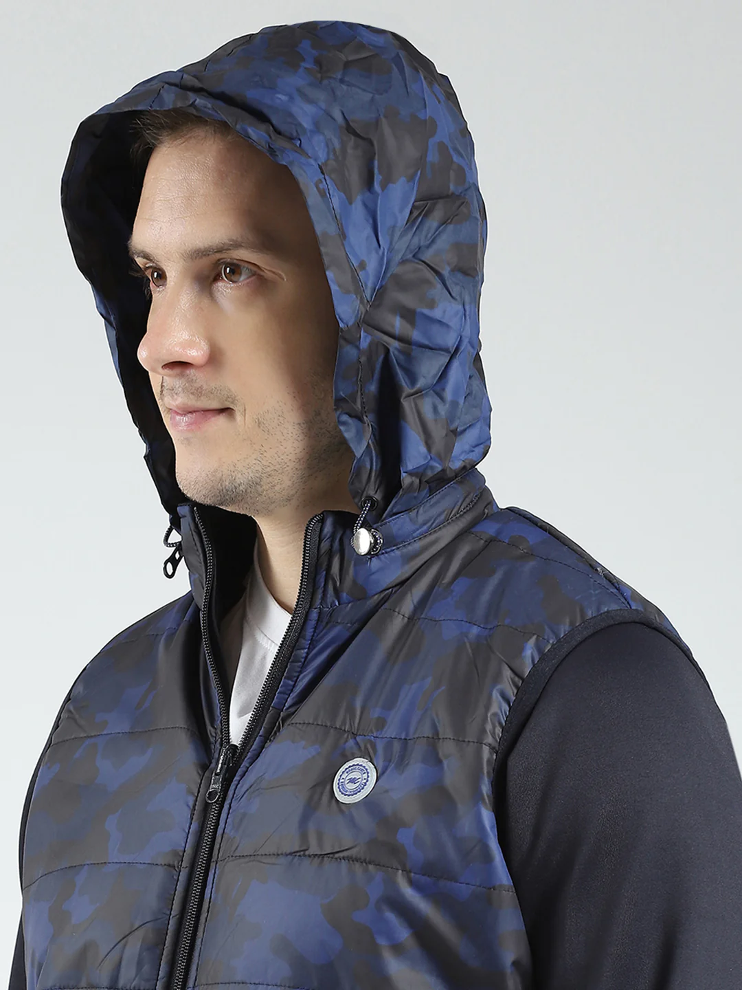 Men Navy Blue Solid Detachable Hood Full Sleeve Reversible Sweatshirt - Image 9