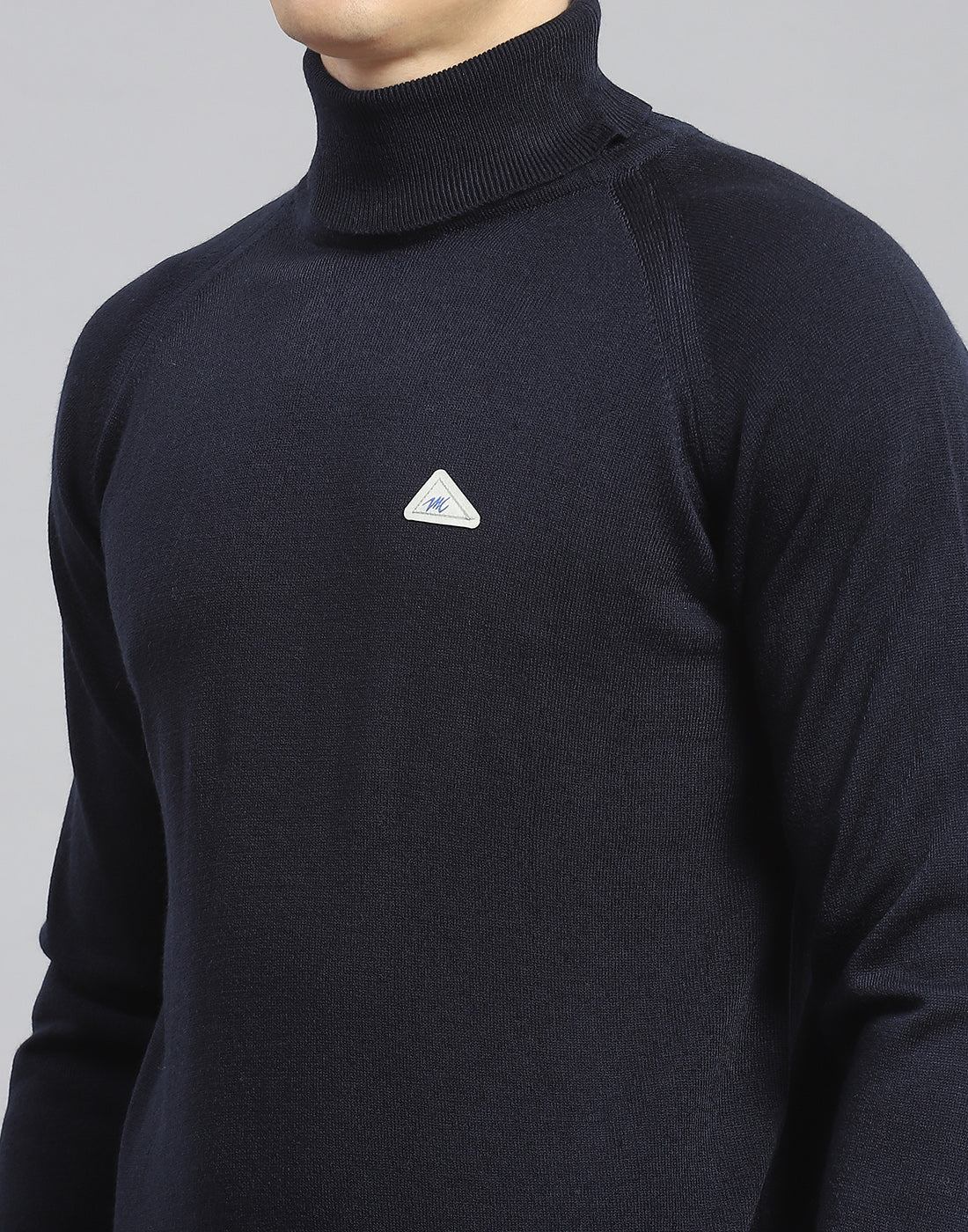 Men Navy Blue Solid H Neck Full Sleeve Pullover - Image 6