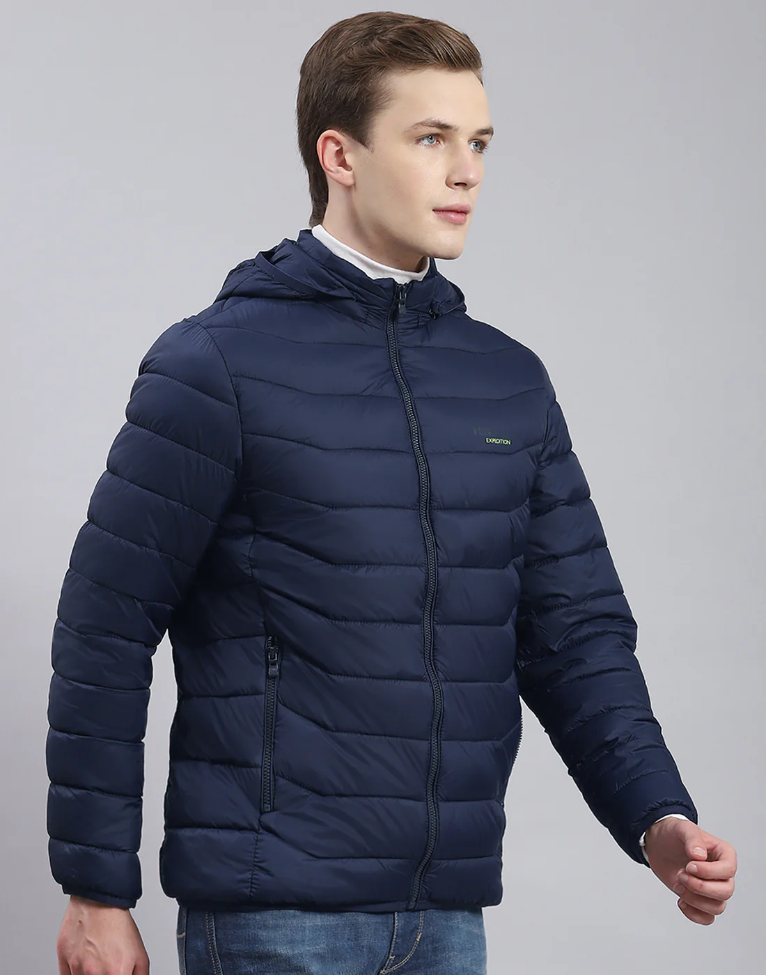 Men Navy Blue Solid Hooded Full Sleeve Heating Jacket - Image 4