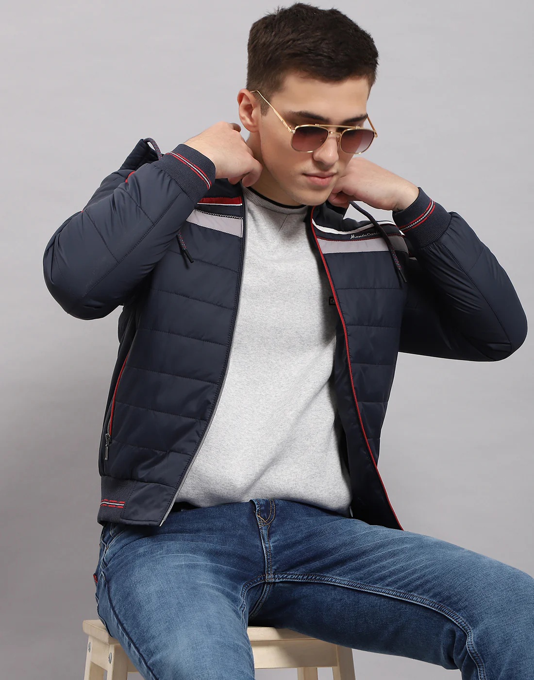 Men Navy Blue Solid Hooded Full Sleeve Jacket - Image 7