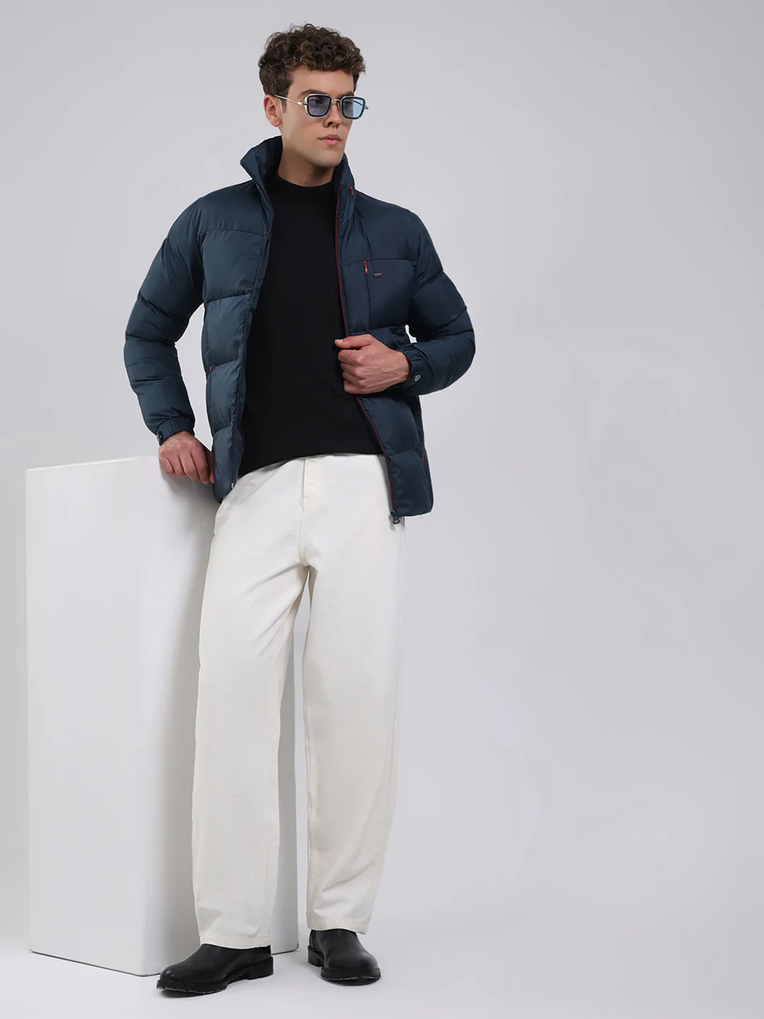 Men Navy Blue Solid Hooded Full Sleeve Jacket - Image 2