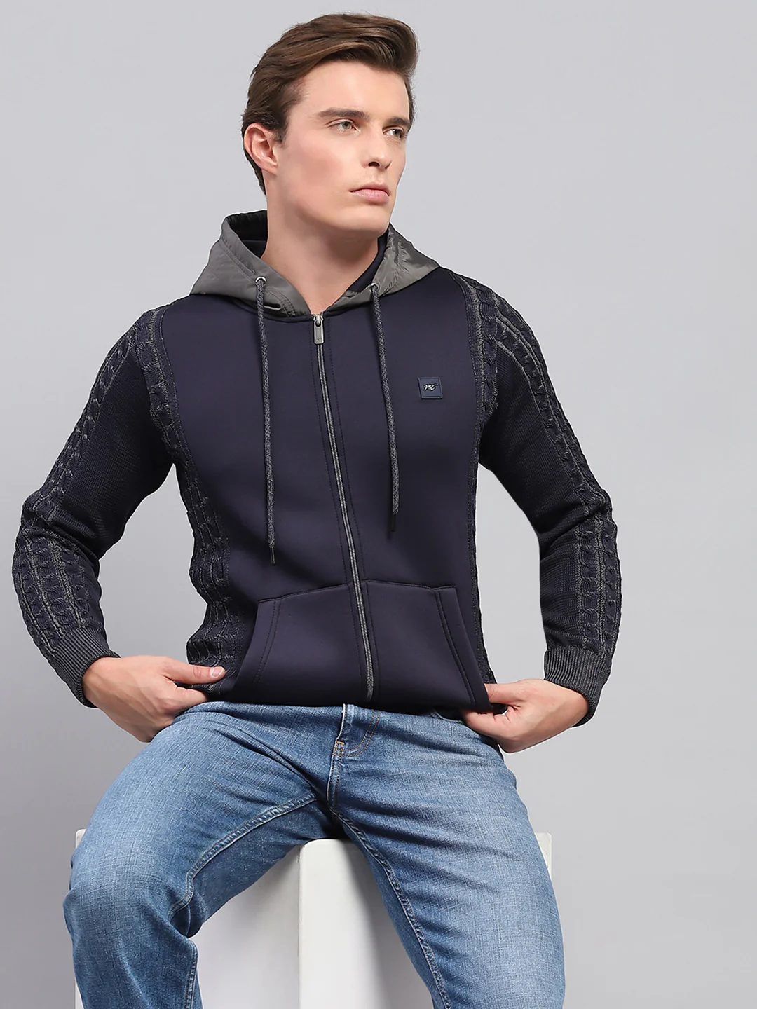 Men Navy Blue Solid Hooded Full Sleeve Pullover - Image 6