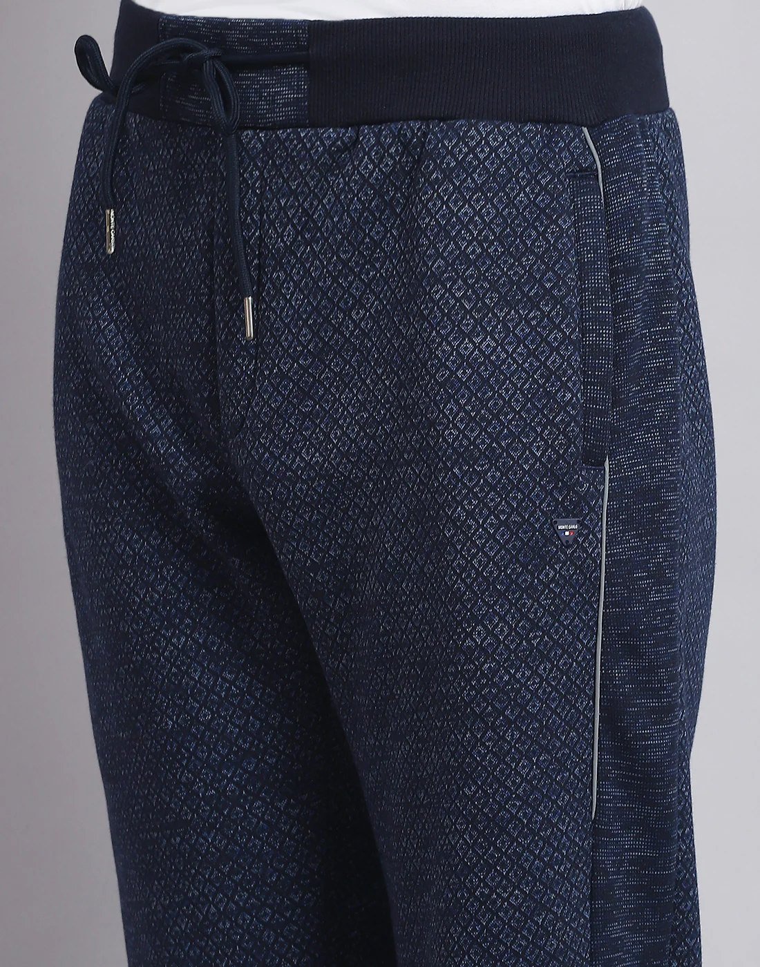 Men Navy Blue Solid Hooded Full Sleeve Tracksuit - Image 7