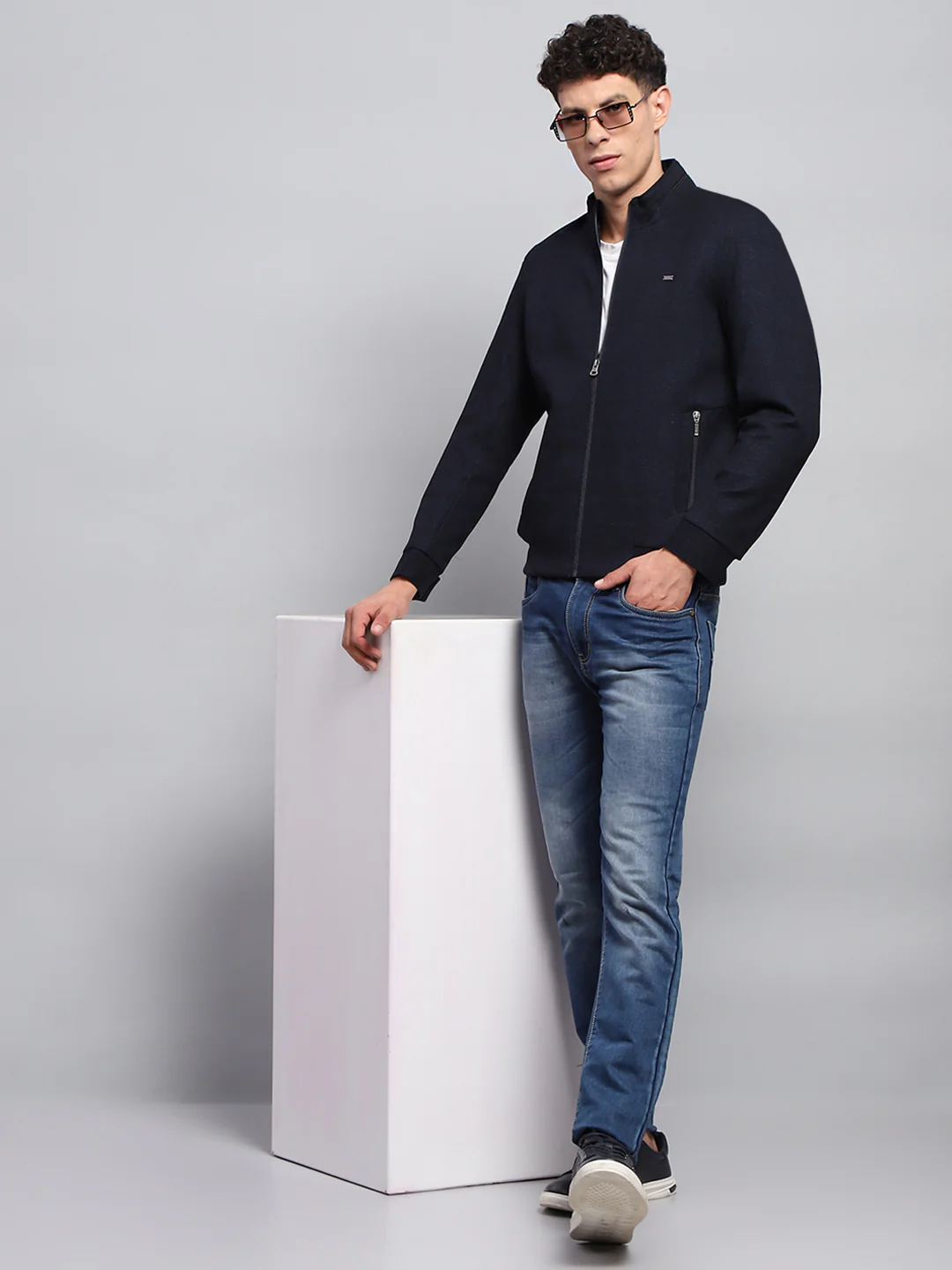 Men Navy Blue Solid Mock Neck Full Sleeve Jacket - Image 2
