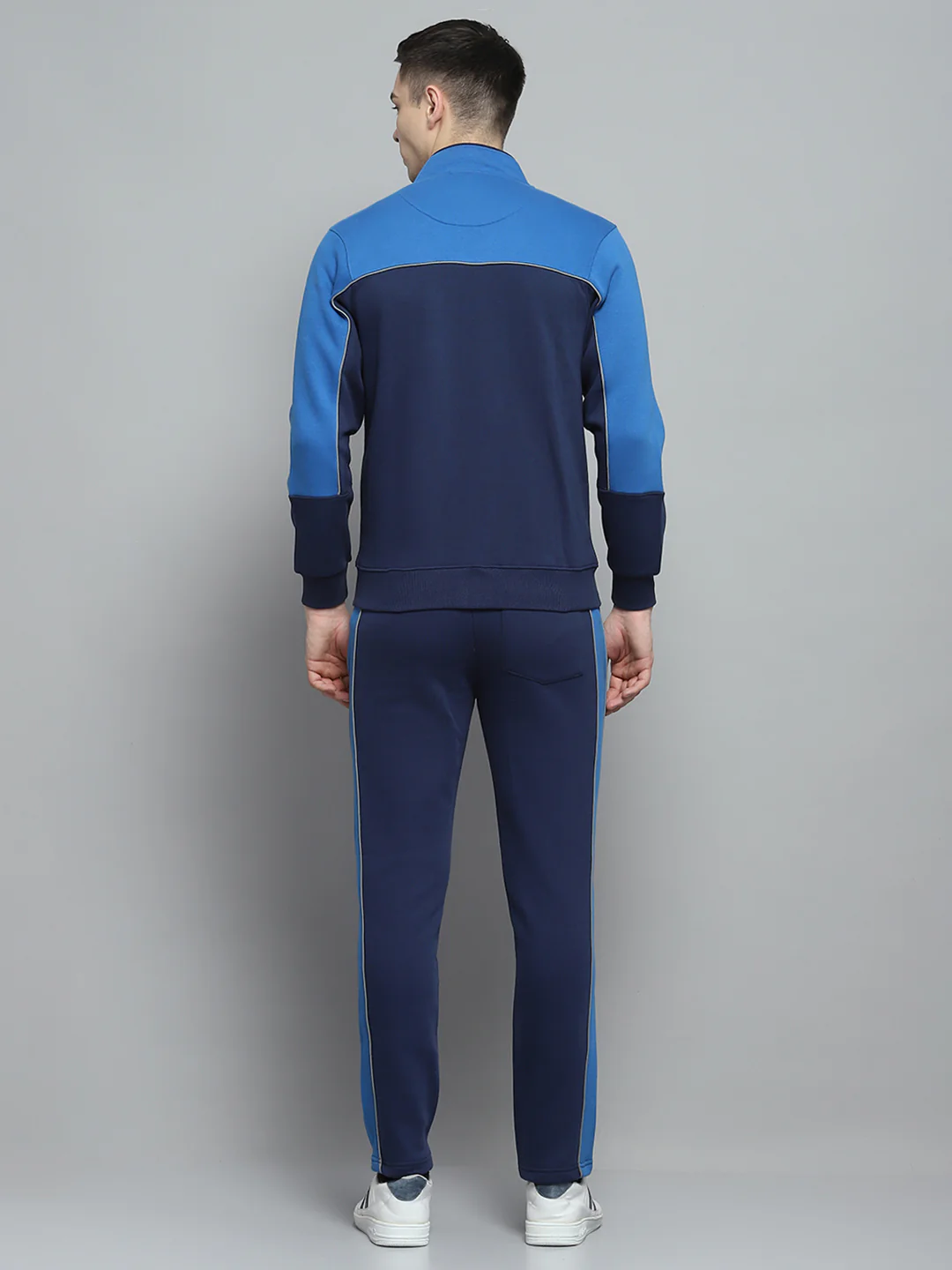 Men Navy Blue Solid Mock Neck Full Sleeve Winter Tracksuit - Image 5