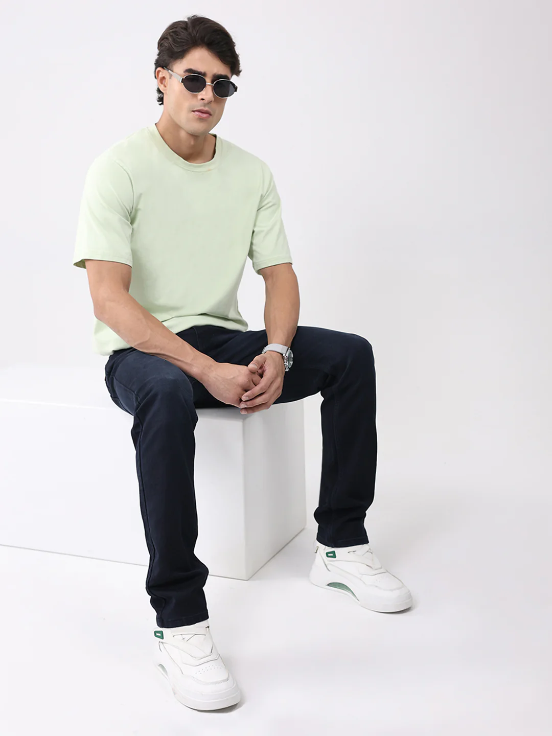 Men Navy Blue Solid Narrow Fit Denim - Image 2