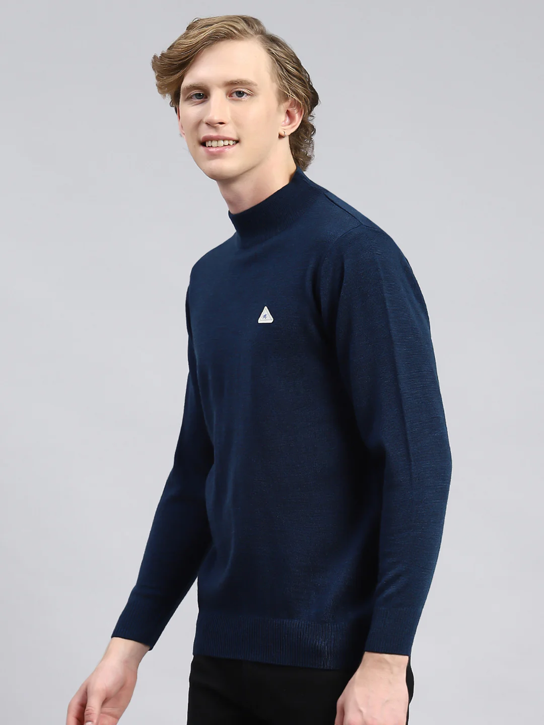 Men Navy Blue Solid Pullover - Image 4