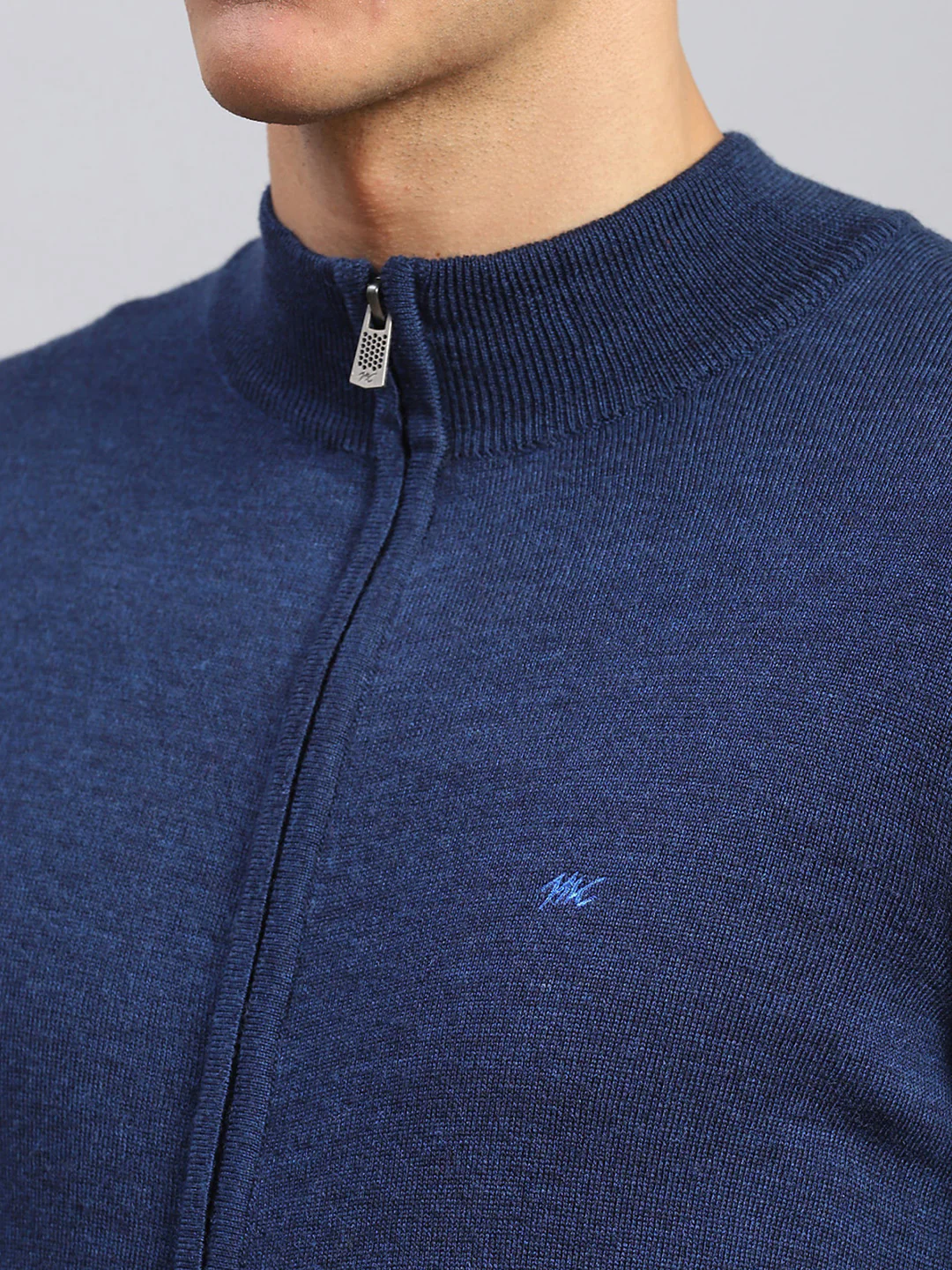 Men Navy Blue Solid Pure wool Pullover - Image 6