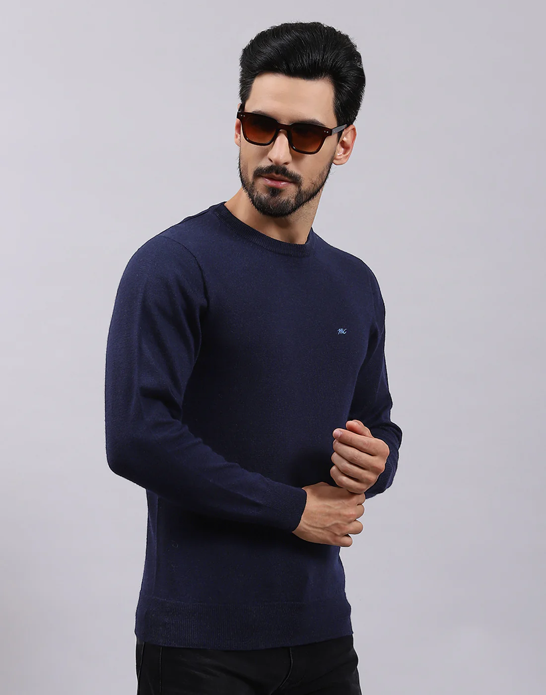 Men Navy Blue Solid Round Neck Full Sleeve Pullover - Image 4