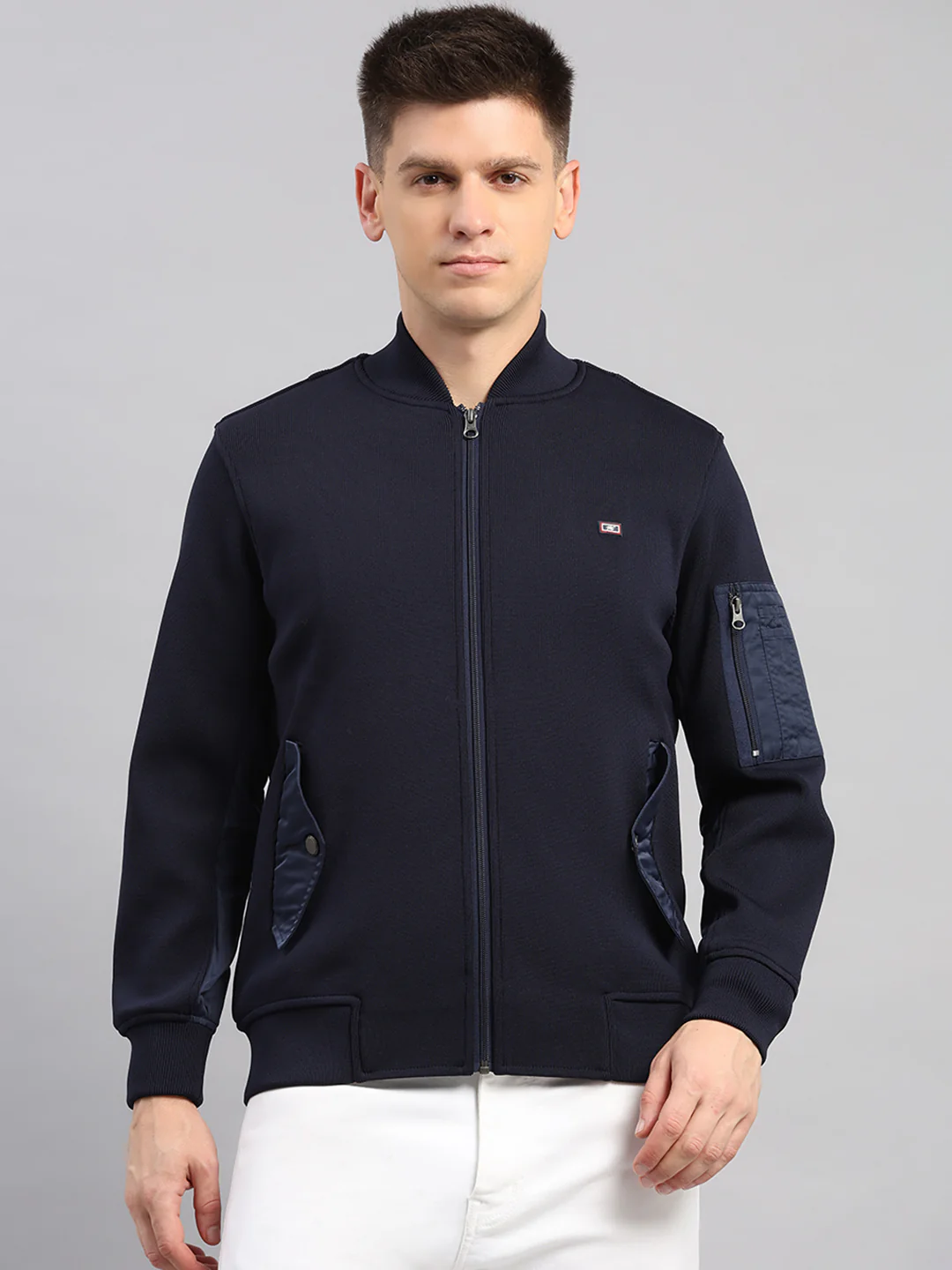 Men Navy Blue Solid Round Neck Full Sleeve Pullover - Image 8