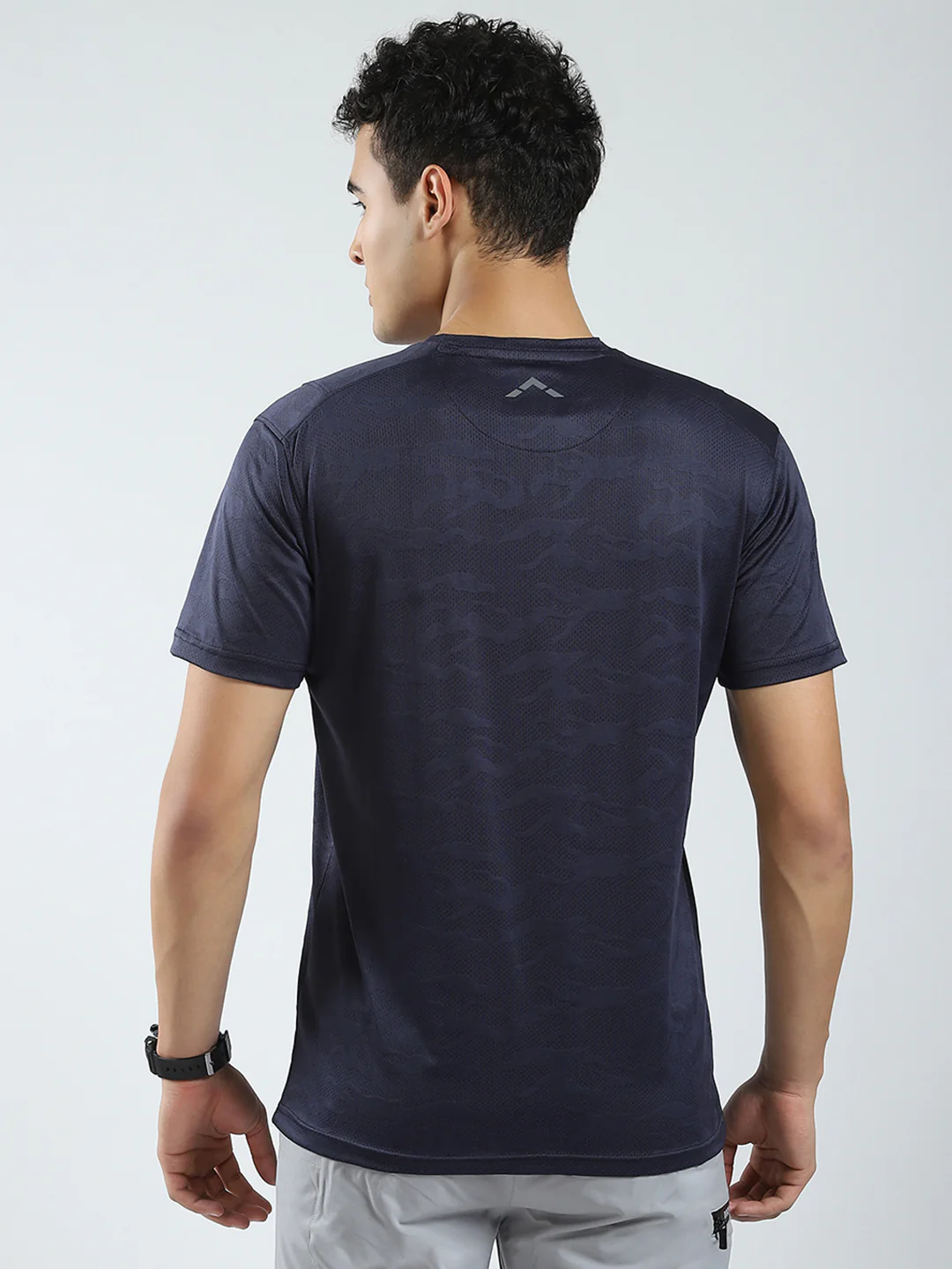 Rock.it Men Navy Blue Solid Round Neck Half Sleeve T-Shirt - Image 5