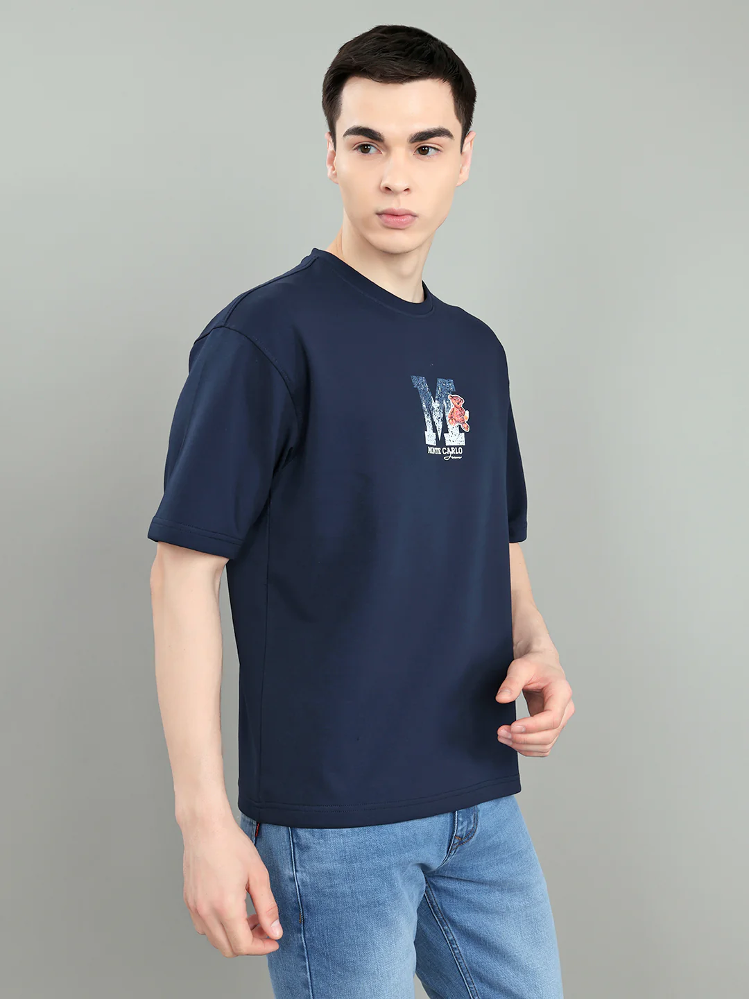 Men Navy Blue Solid Round Neck Half Sleeve T-Shirt - Image 3