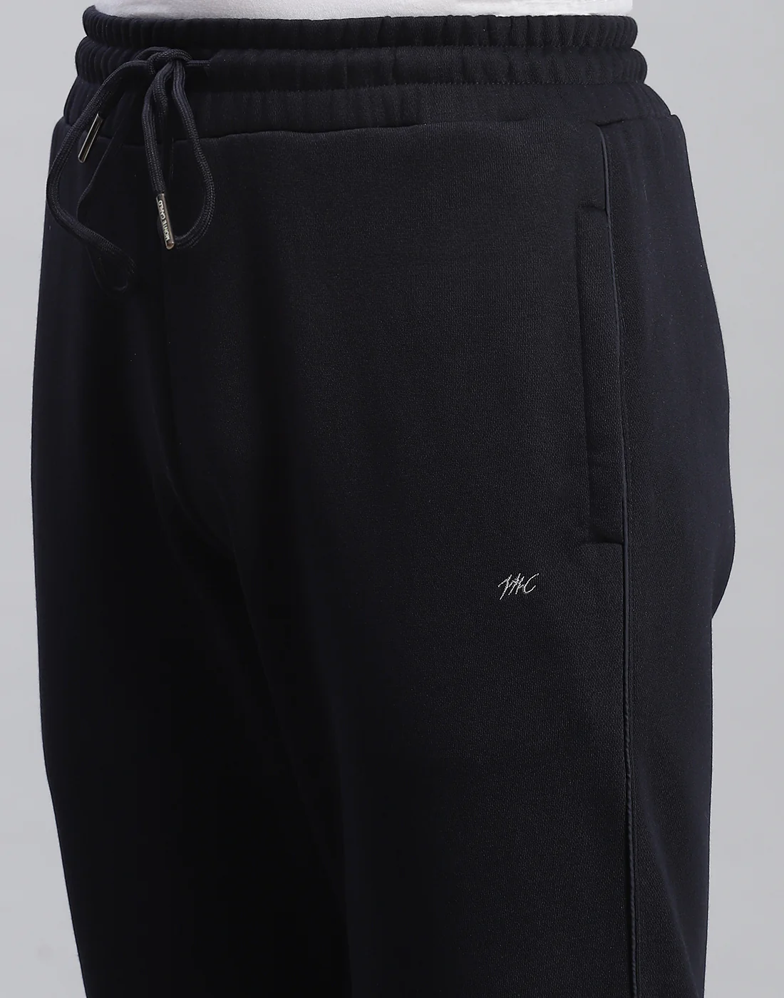Men Navy Blue Solid Stand Collar Full Sleeve Tracksuit - Image 8