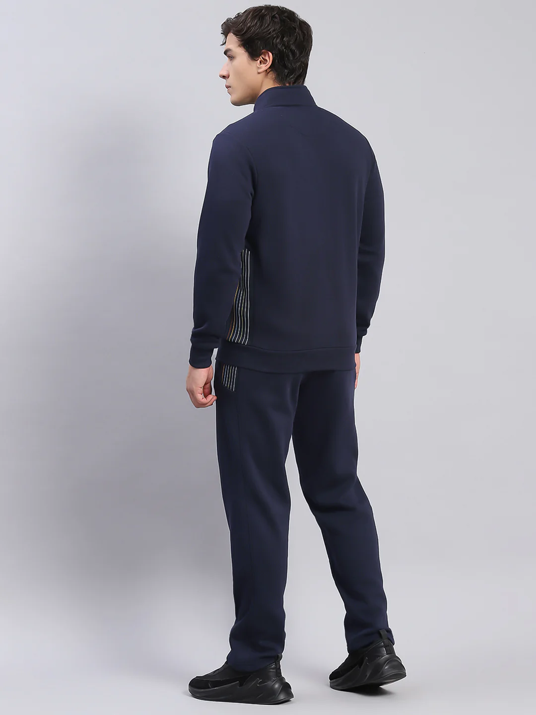 Men Navy Blue Solid Stand Collar Full Sleeve Tracksuits - Image 5