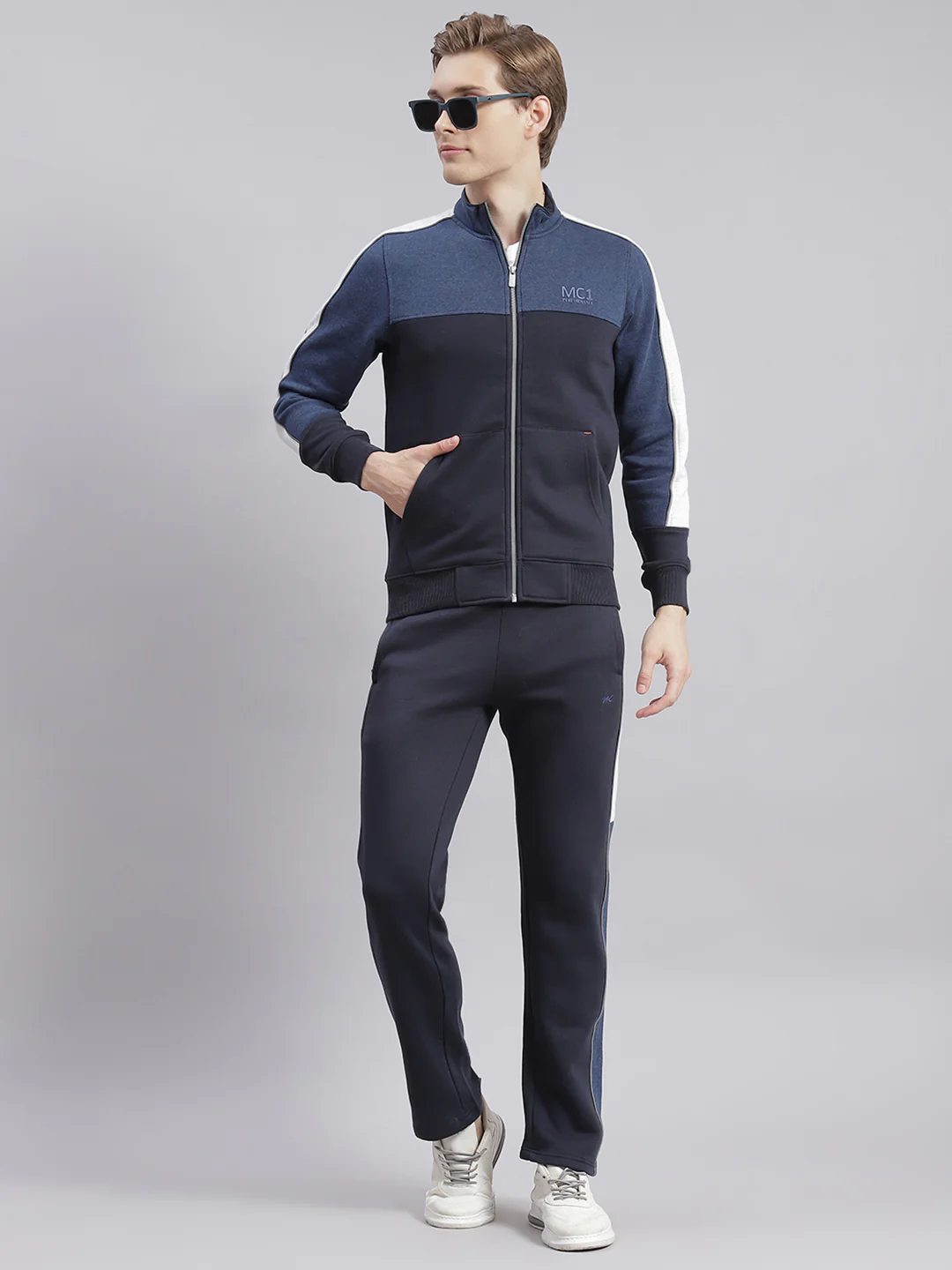 Men Navy Blue Solid Stand Collar Full Sleeve Tracksuits - Image 2
