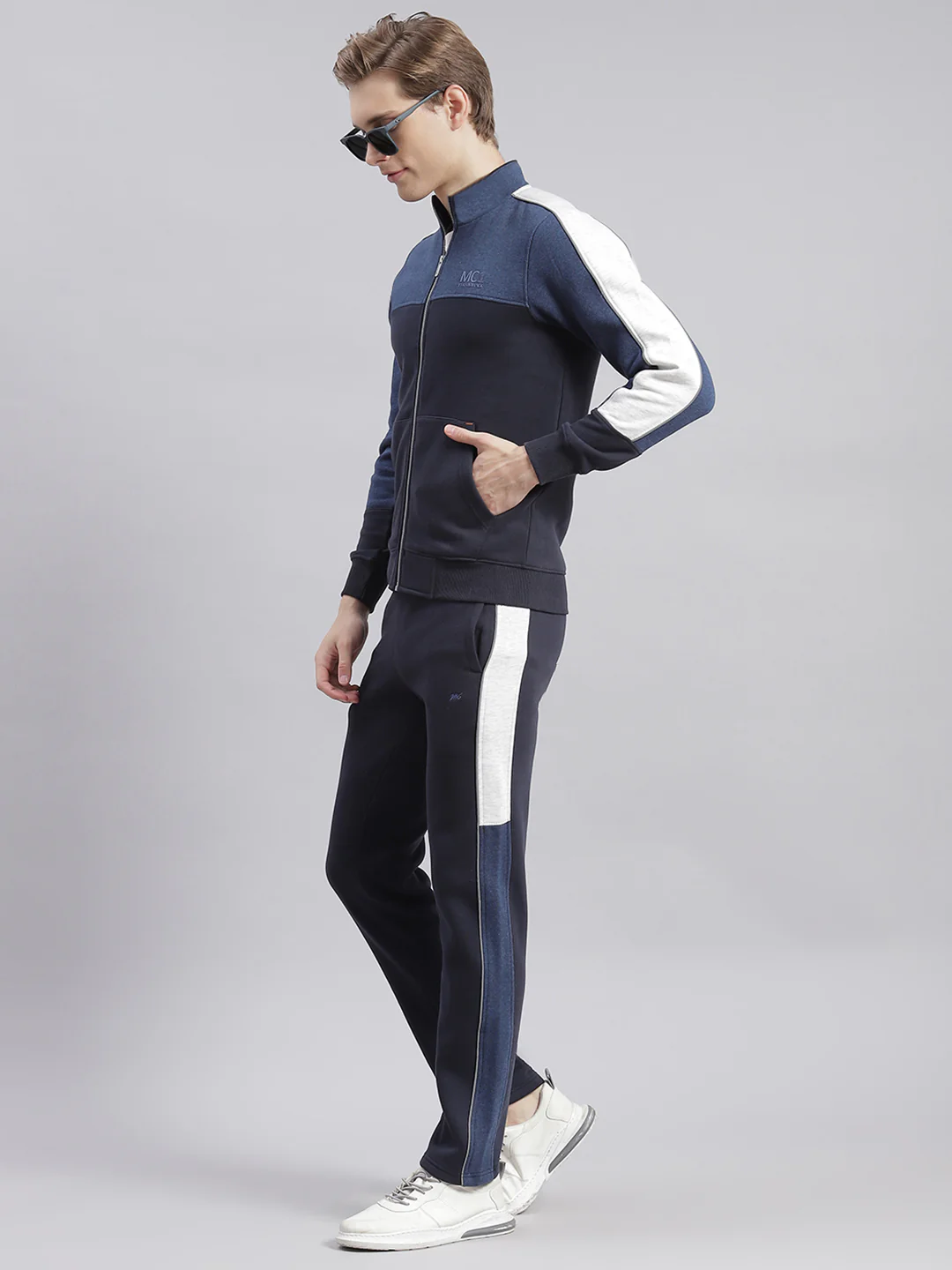 Men Navy Blue Solid Stand Collar Full Sleeve Tracksuits - Image 3