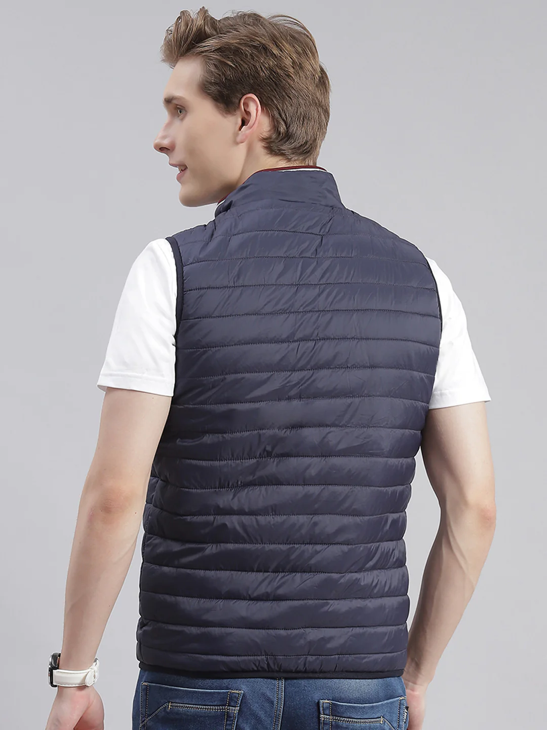 Men Navy Blue Solid Stand Collar Sleeveless Jackets - Image 5