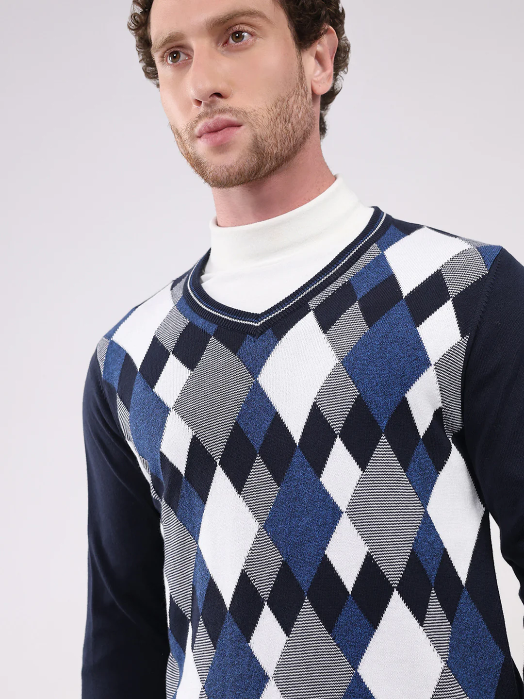 Men Navy Blue Solid V Neck Full Sleeve Pullover - Image 7