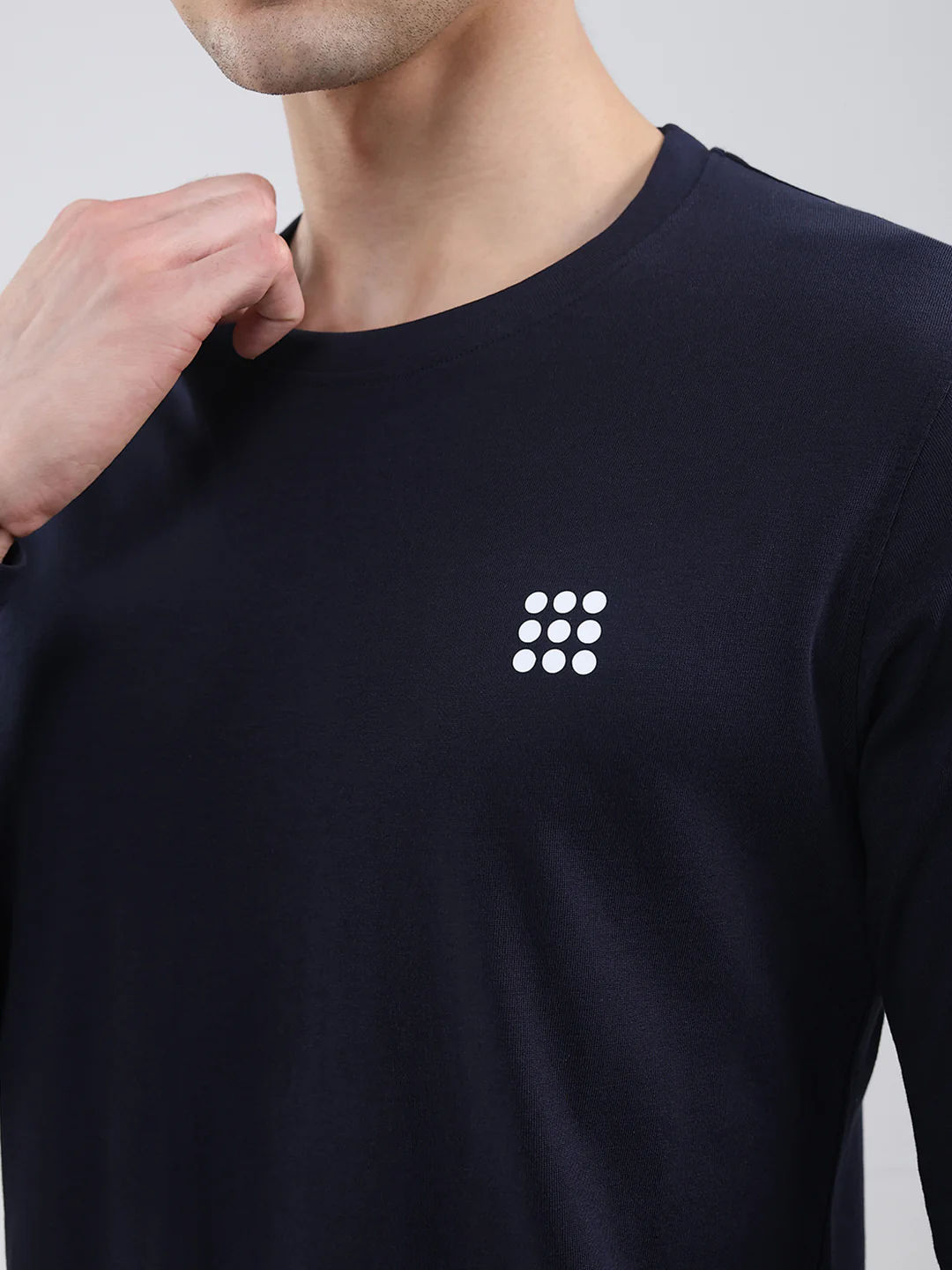 Rock.it Men Navy Blue Solid Round Neck Full Sleeve Winter T-Shirt - Image 7