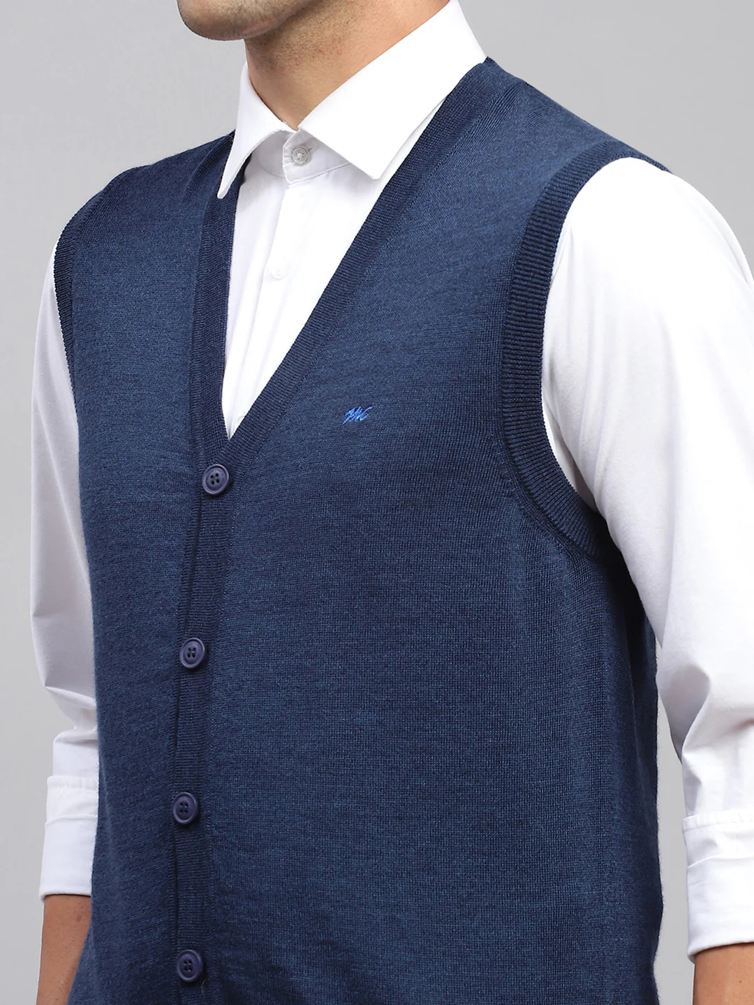 Men Navy Blue Solid V Neck Sleeveless Cardigan - Image 7
