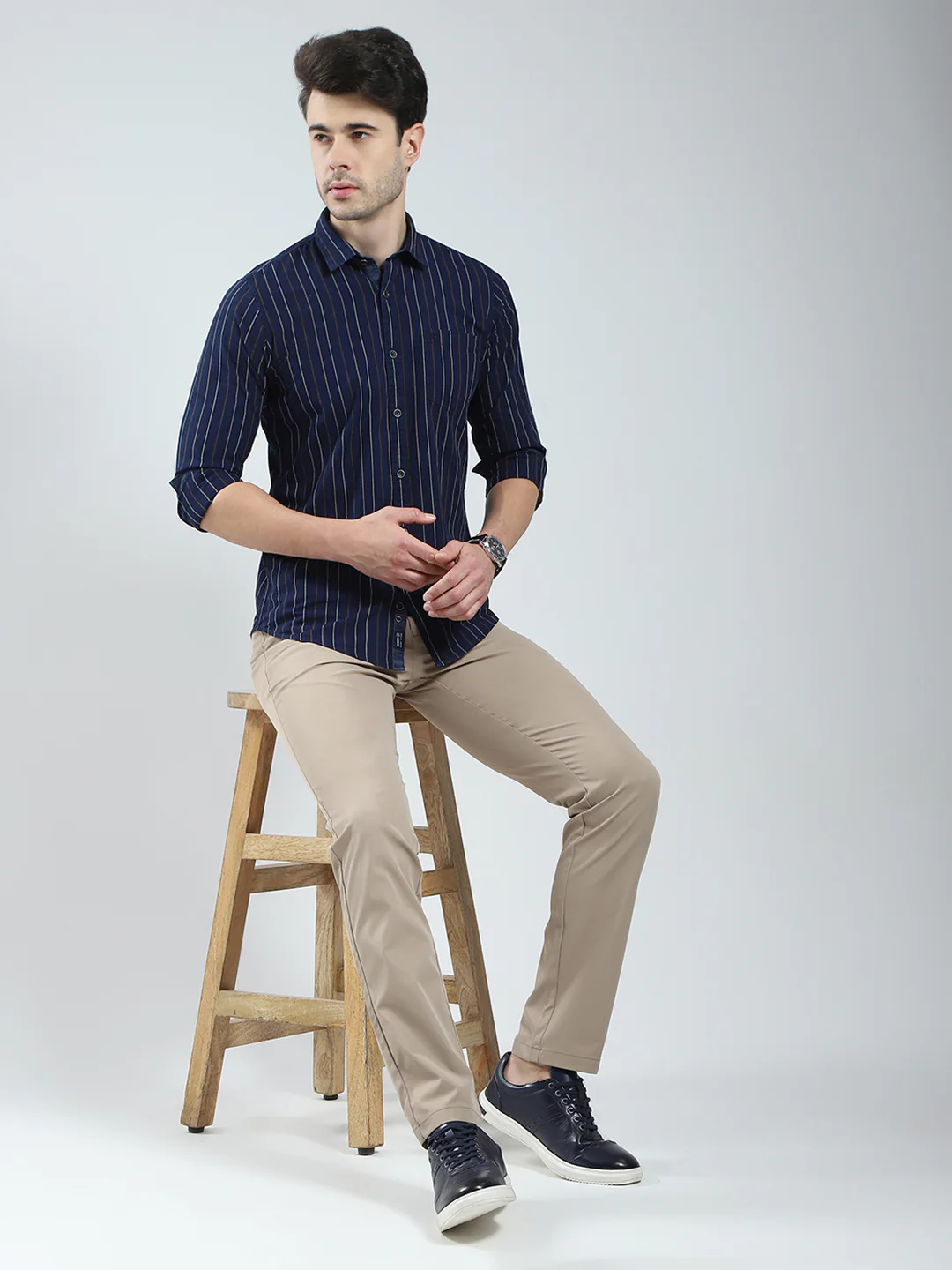 Men Navy Blue Stripe Collar Full Sleeve Shirt - Image 2