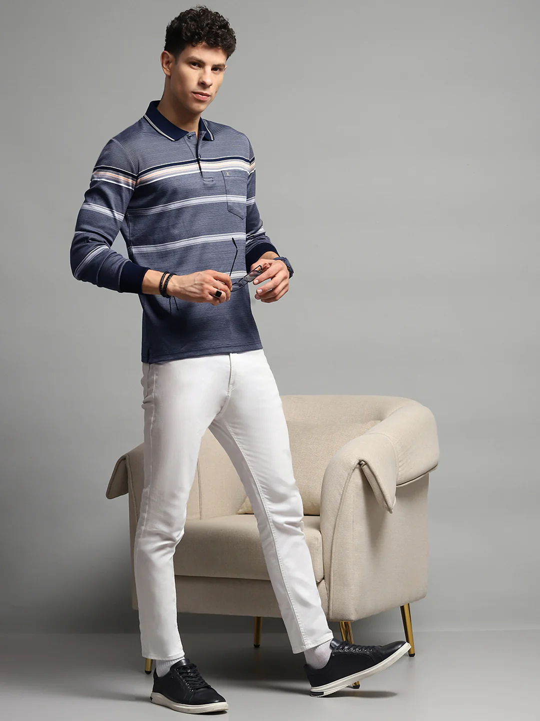 Luxuria Men Navy Blue Stripe Collar Full Sleeve Winter T-Shirt - Image 2