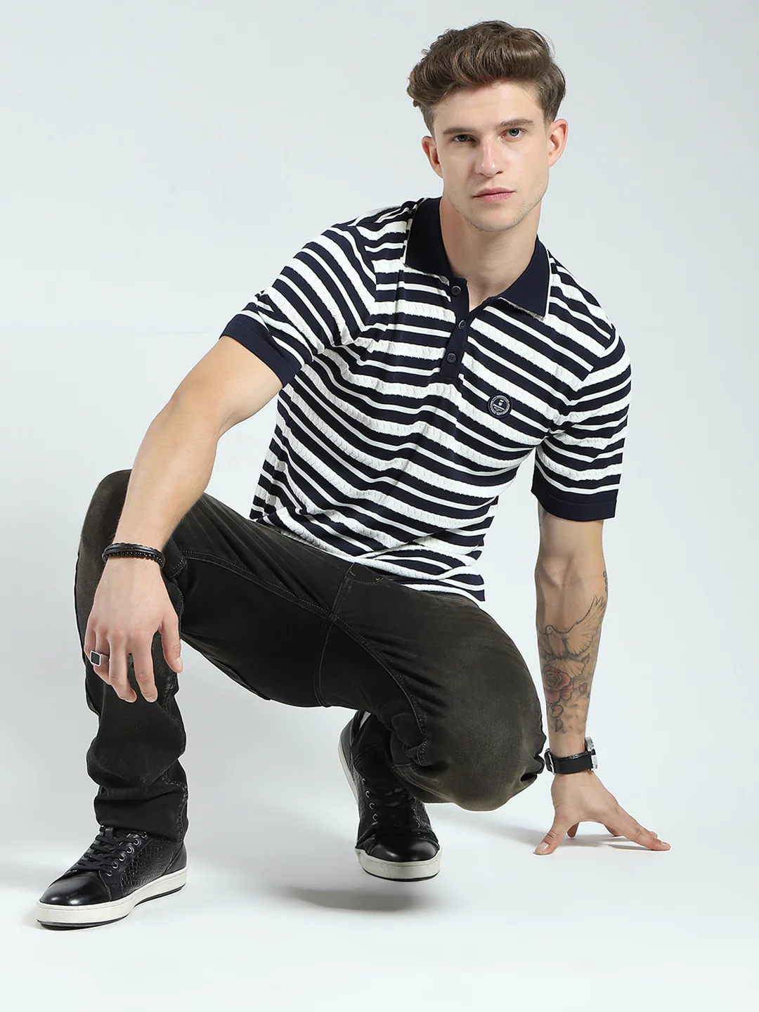 Men Navy Blue Stripe Collar Half Sleeve T-Shirt - Image 2