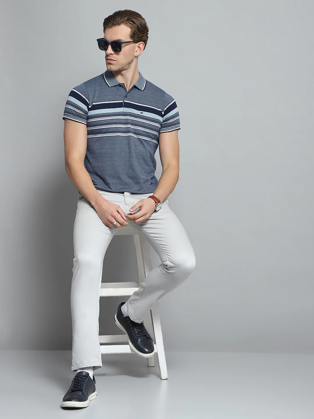 Men Navy Blue Stripe Collar Half Sleeve T-Shirt - Image 2