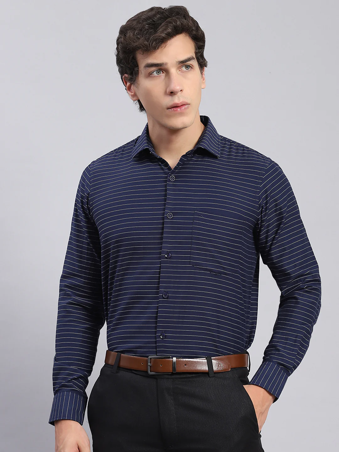 Men Navy Blue Stripe Spread Collar Full Sleeve Shirts - Image 2