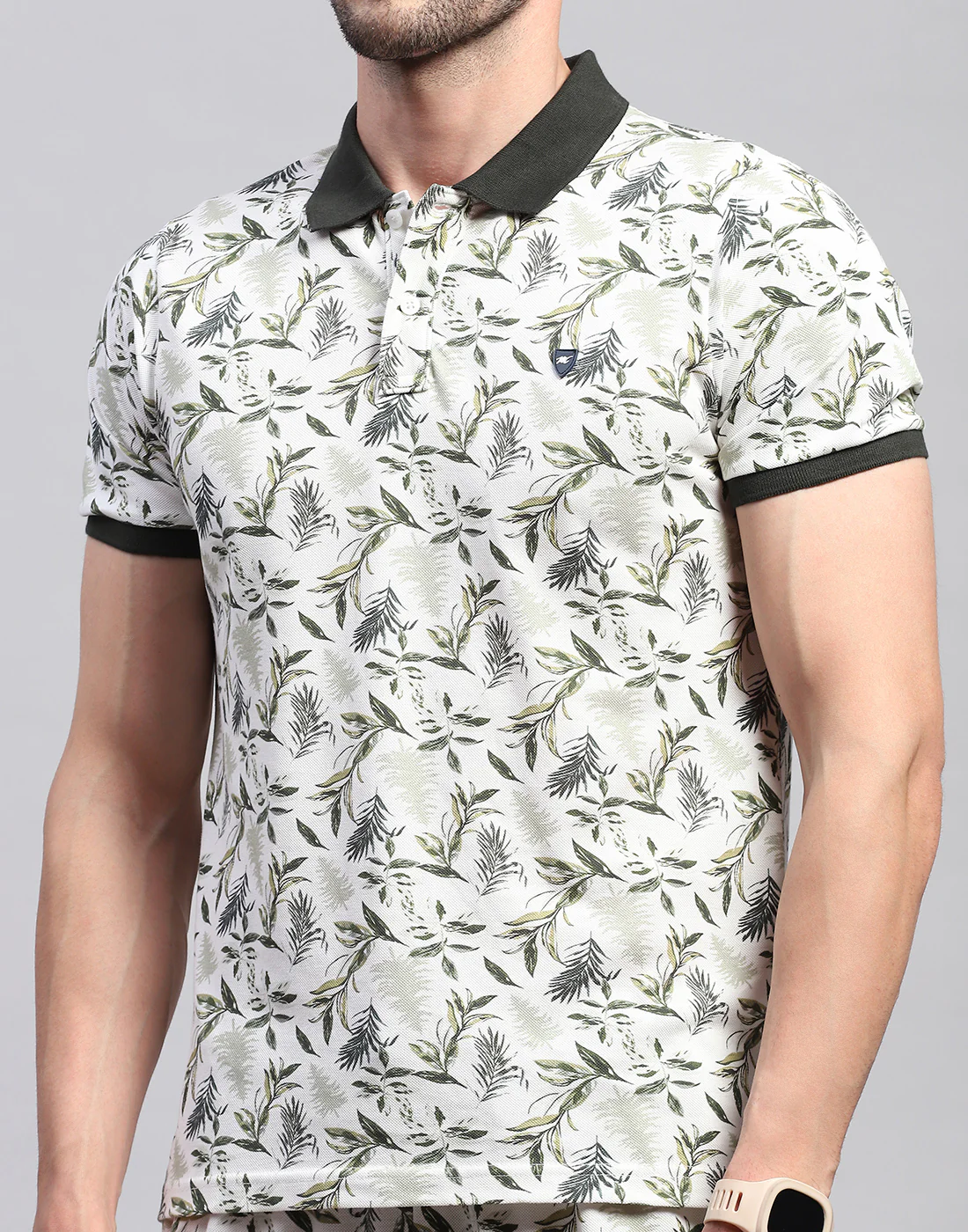 Men Off White Floral Print Polo Collar Half Sleeve Bermuda Set - Image 7