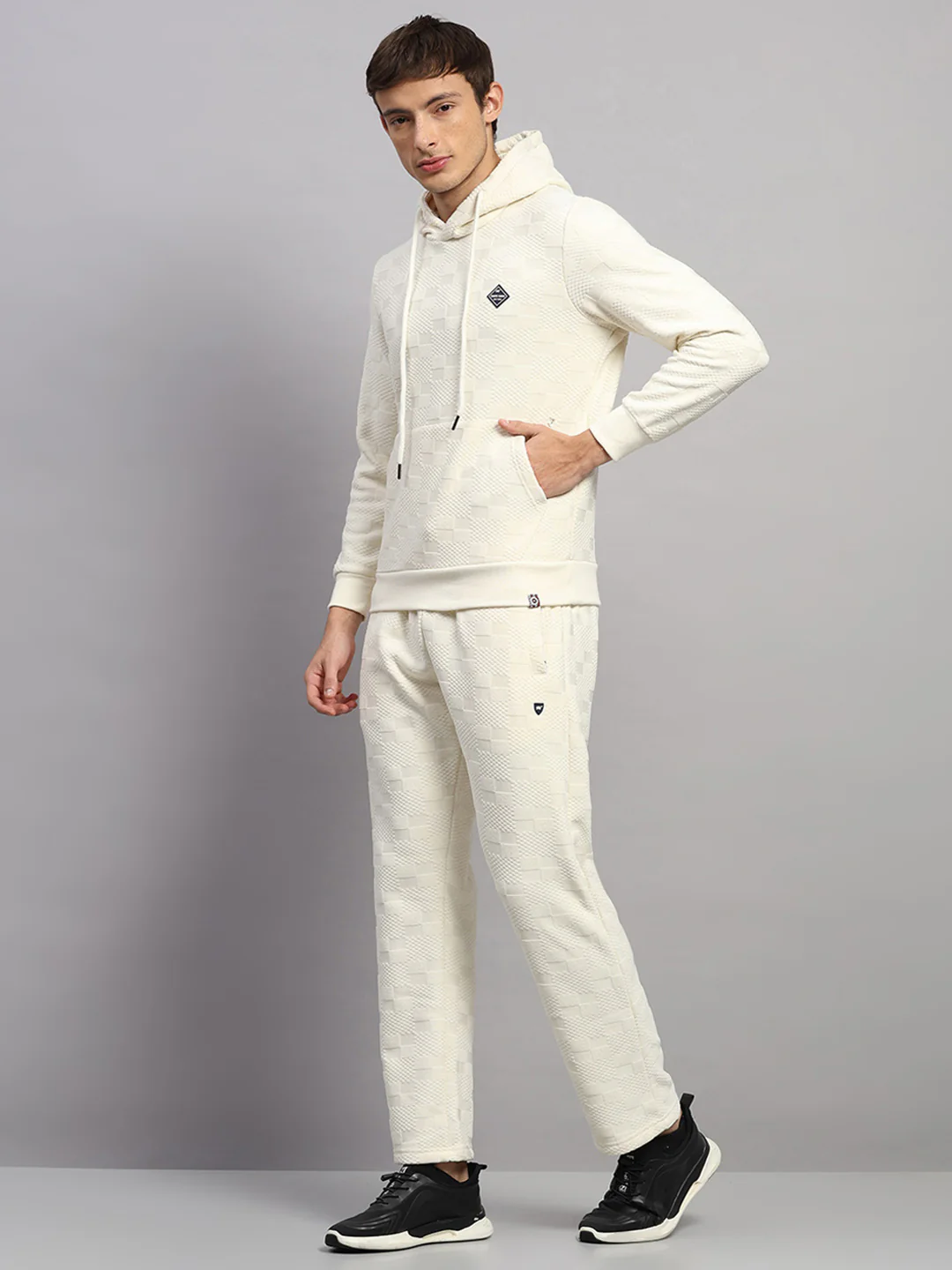 Men Off White Jaquard Collar Full Sleeve Winter Tracksuit - Image 3