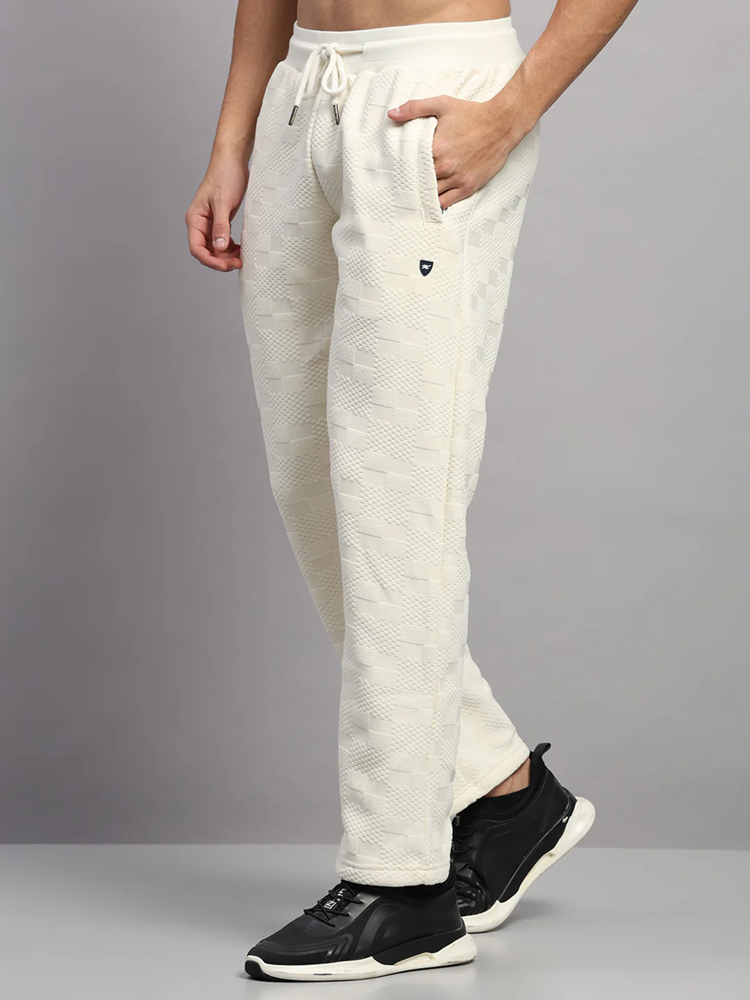 Men Off White Jaquard Collar Full Sleeve Winter Tracksuit - Image 8