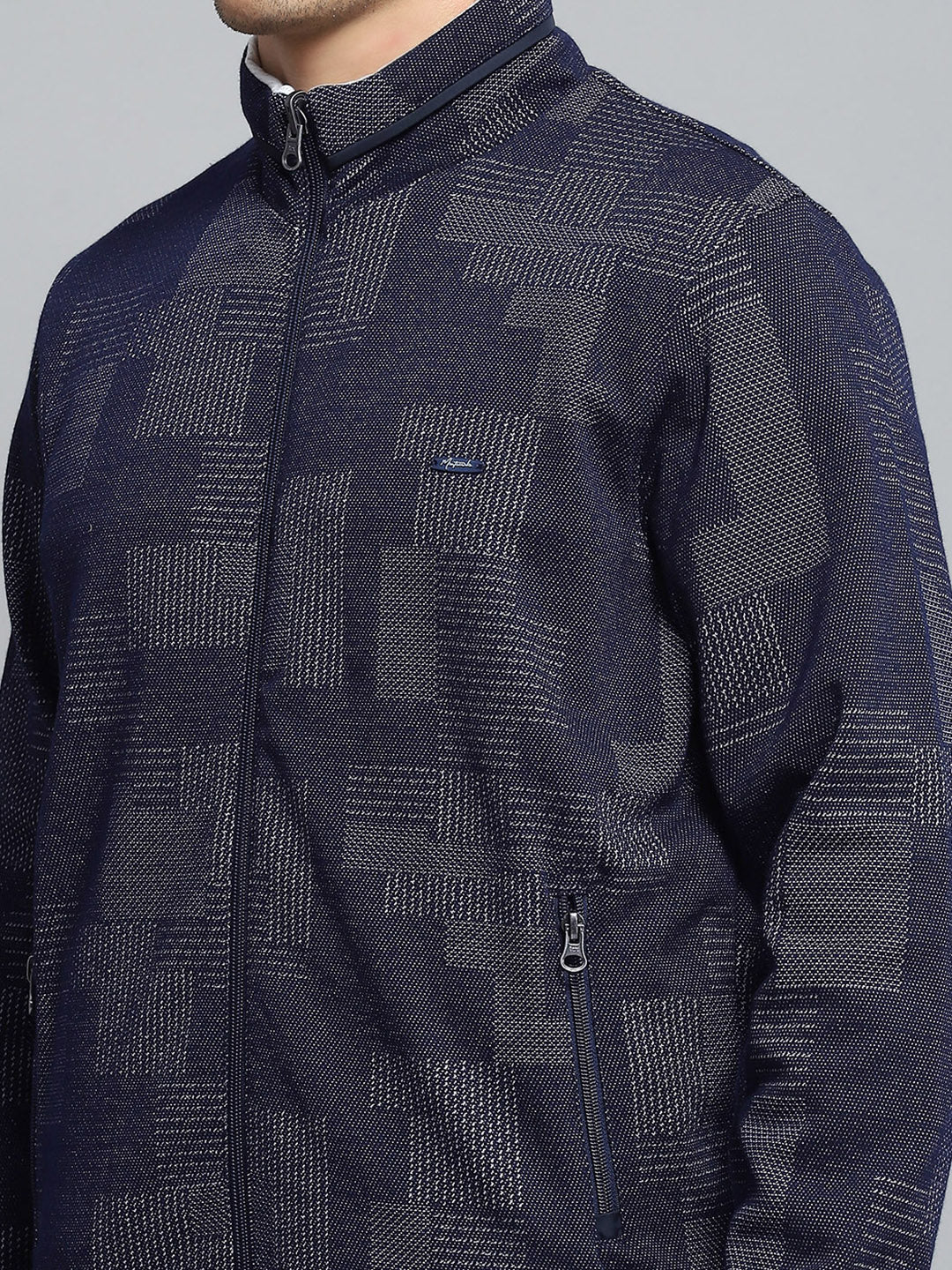 Men Off White Printed Mock Neck Full Sleeve Knitted Reversible Jacket - Image 9