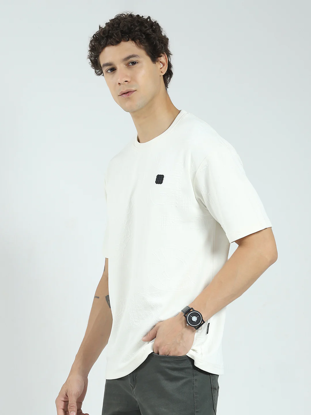 Rock.it Men Off White Self Design Round Neck Half Sleeve T-Shirt - Image 3