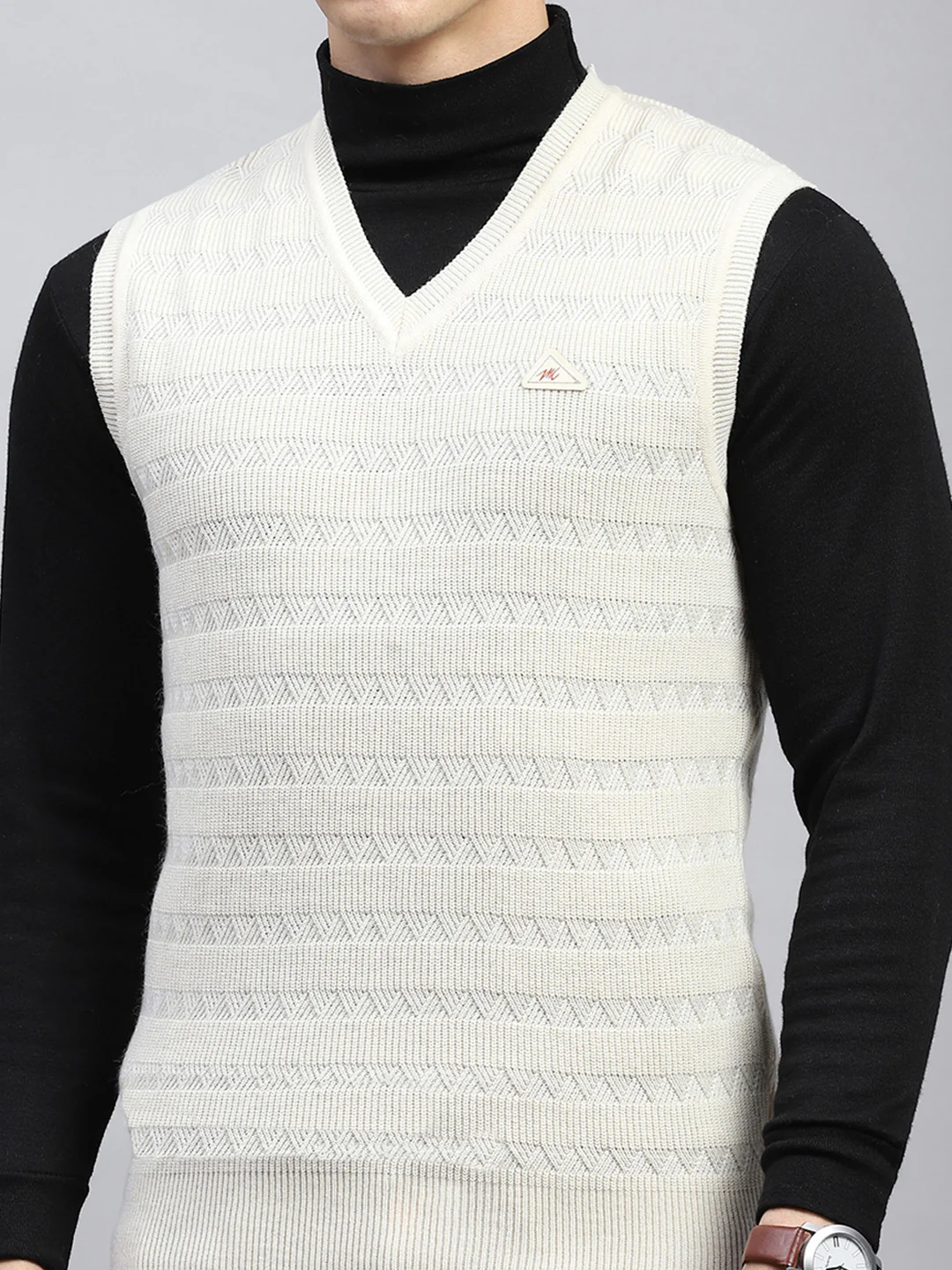 Men Off White Self Design V Neck Sleeveless Sweater - Image 6