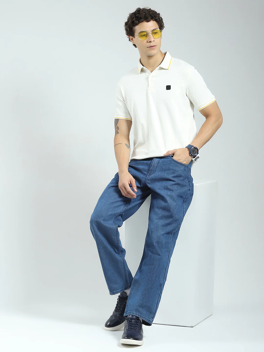 Rock.it Men Off White Solid Collar Half Sleeve T-Shirt - Image 2