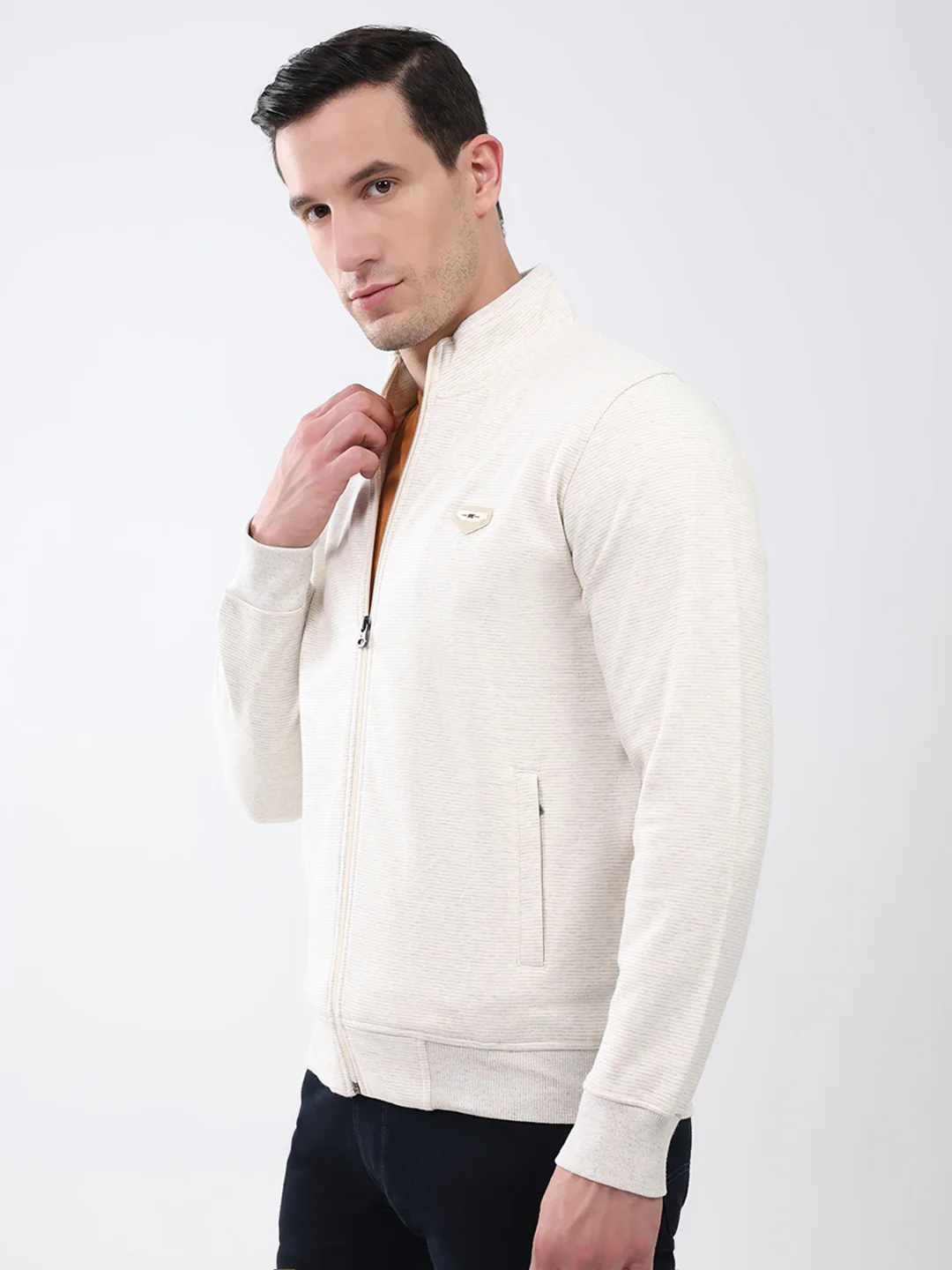 Men Off White Solid Mock Neck Full Sleeve Sweatshirt - Image 3