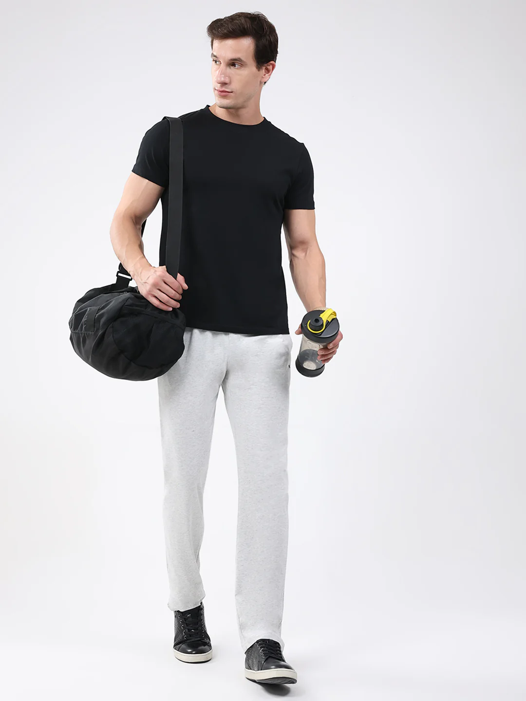 Men Off White Solid Regular Fit Lower - Image 2