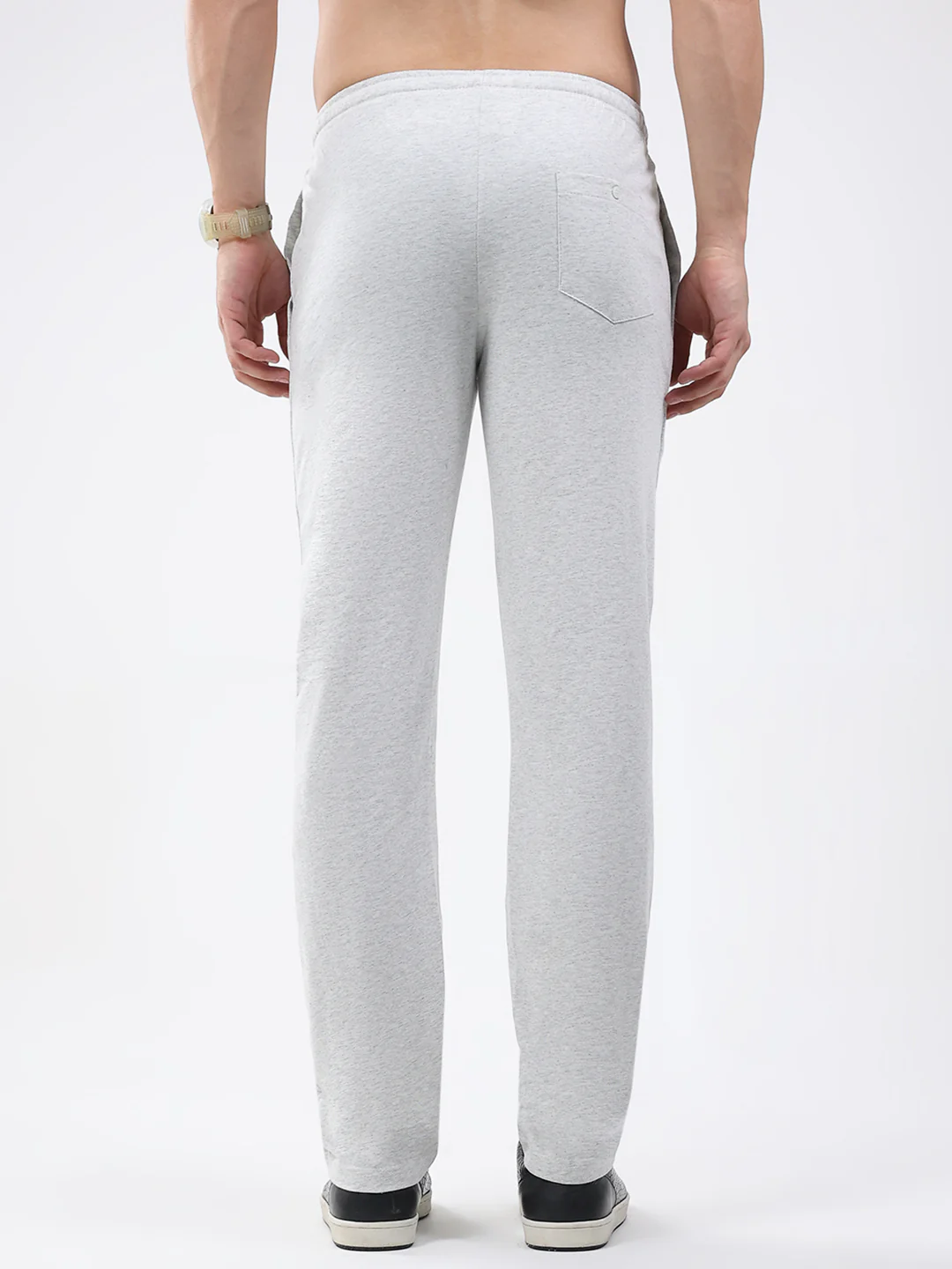 Men Off White Solid Regular Fit Lower - Image 5