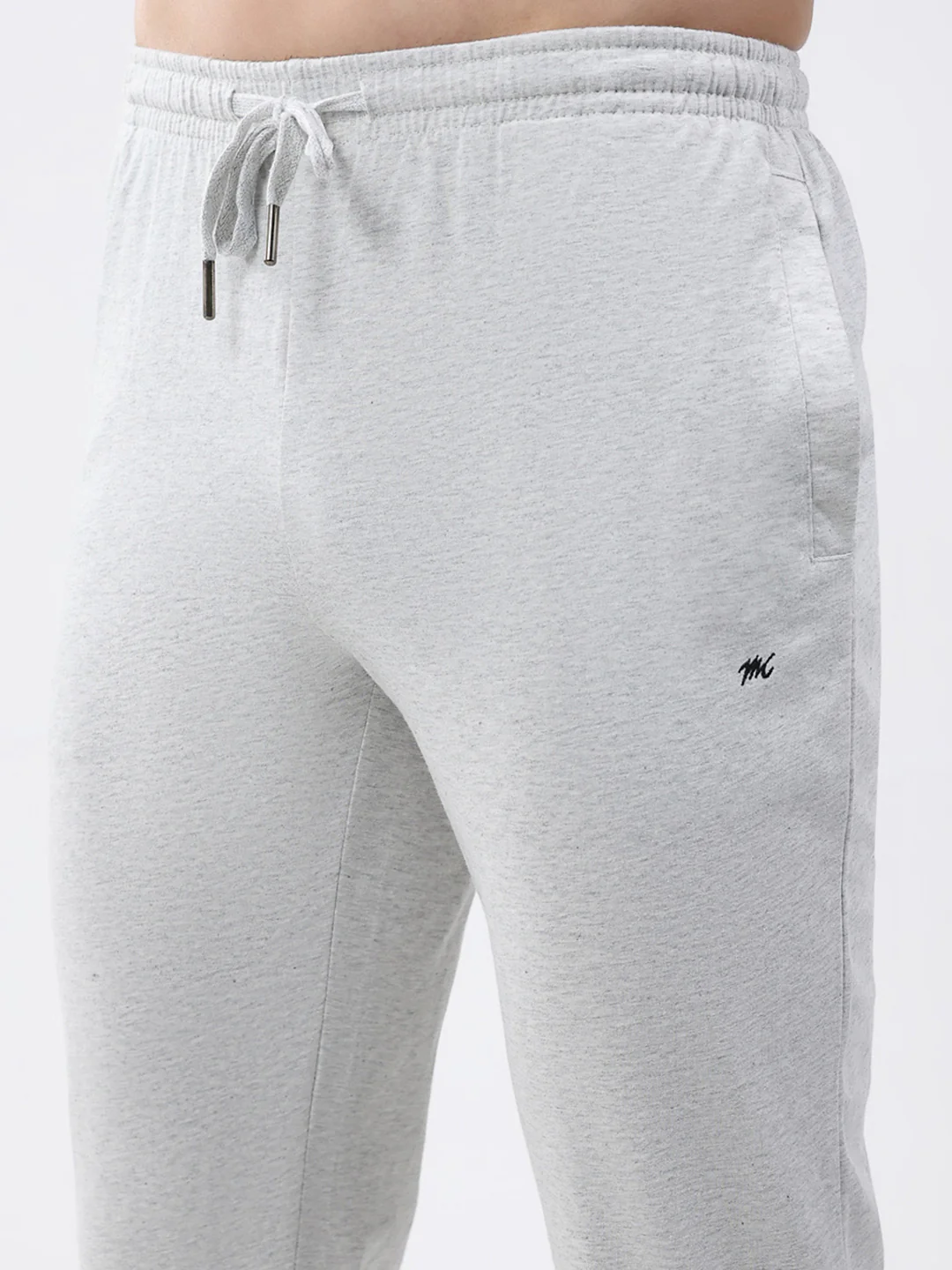 Men Off White Solid Regular Fit Lower - Image 6