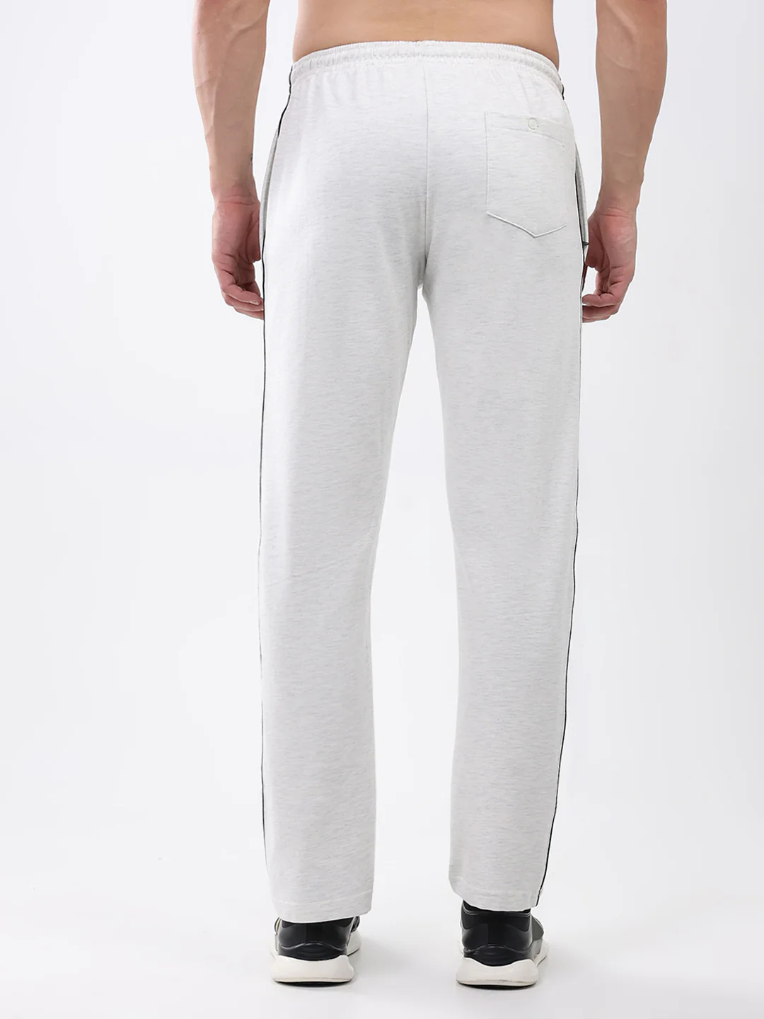 Men Off White Solid Regular Fit Winter Lower - Image 5