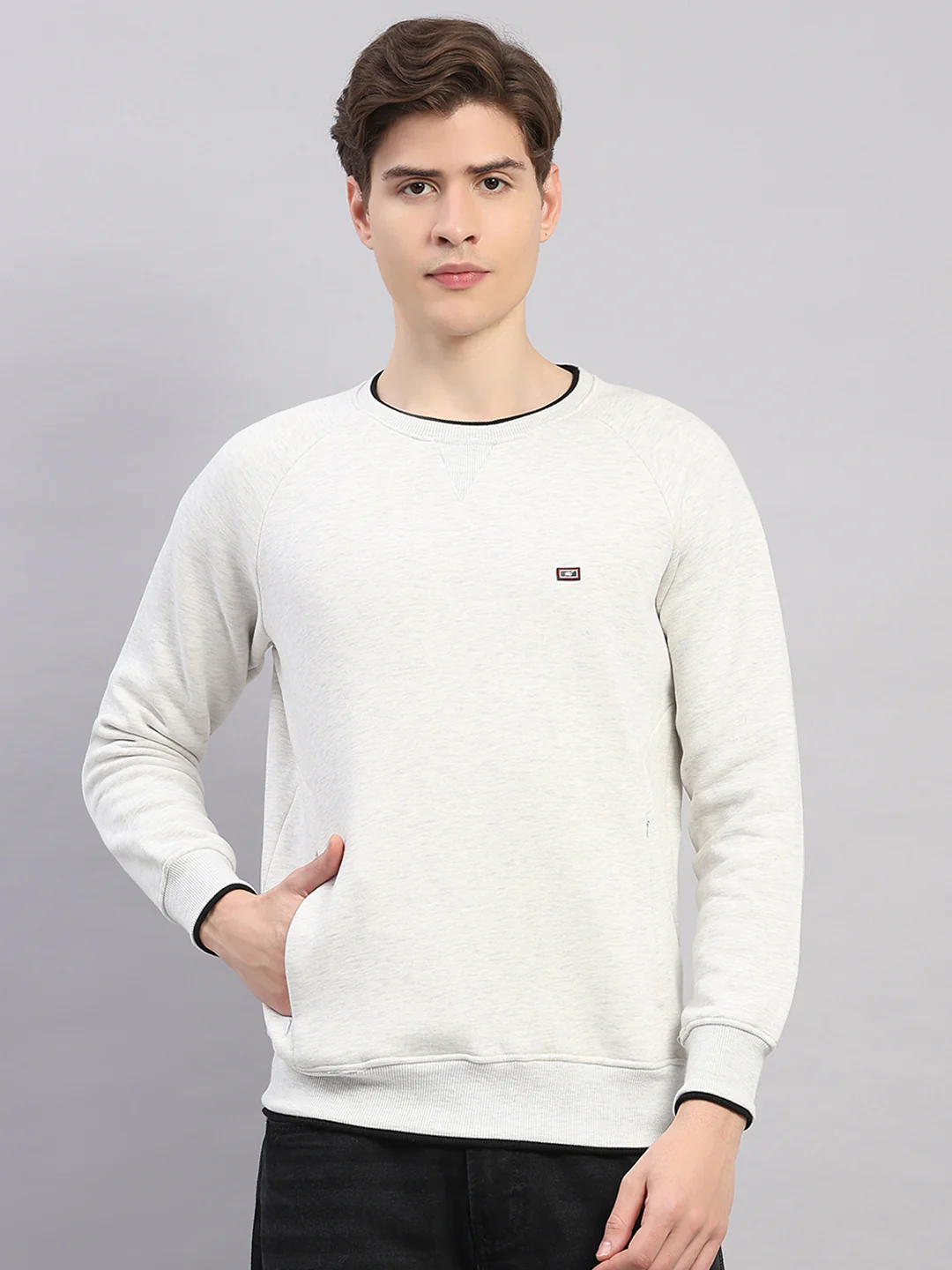 Men Off White Solid Round Neck Full Sleeve Sweatshirt - Image 3