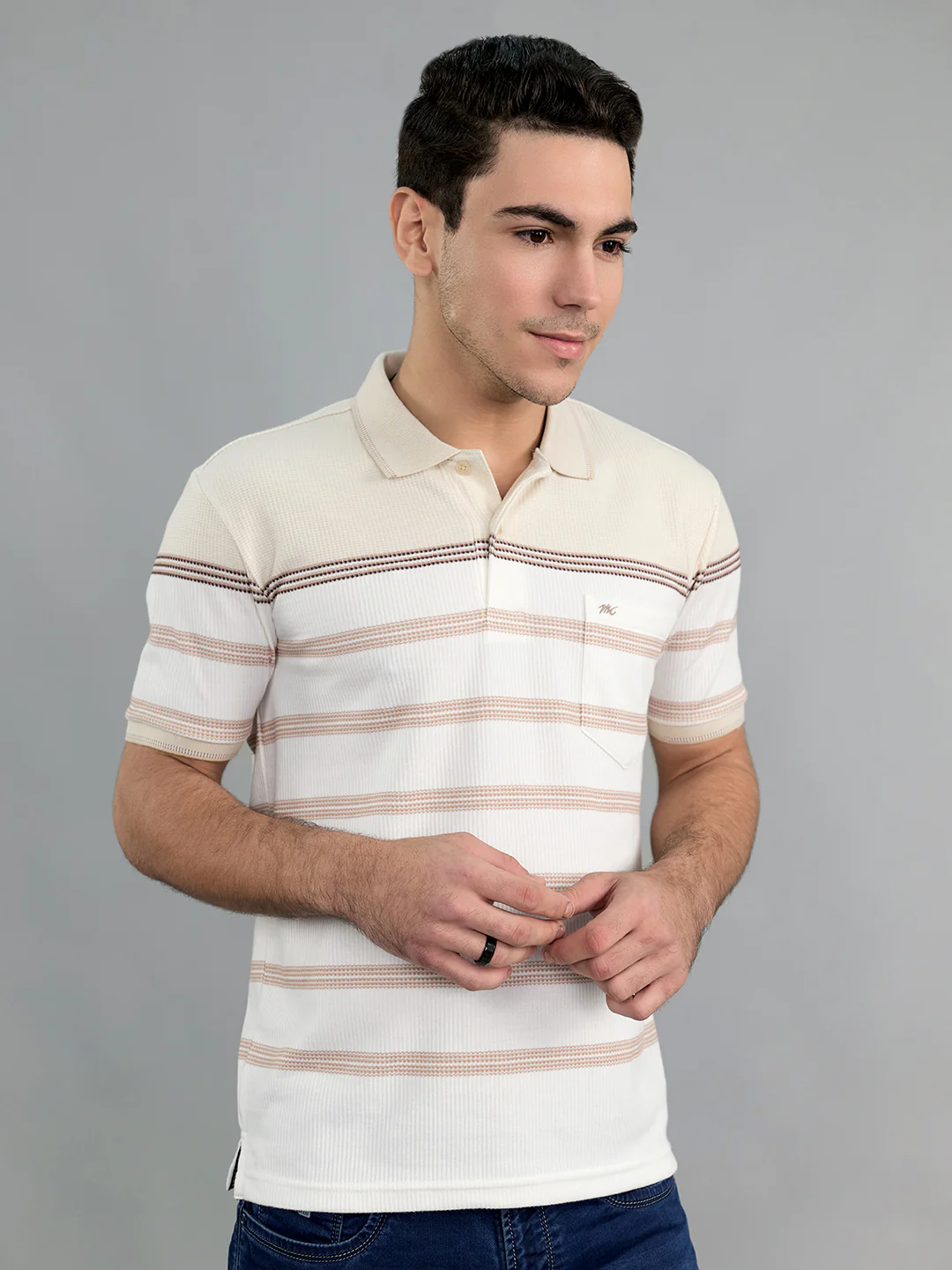 Men Off White Stripe Collar Half Sleeve T-Shirt - Image 3