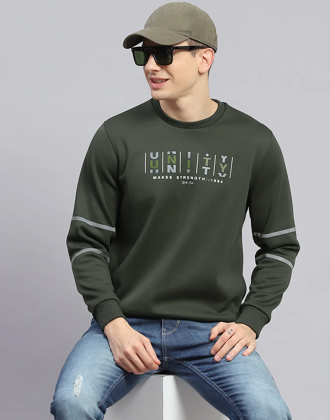 Men Olive Printed Round Neck Full Sleeve Sweatshirt - Image 2