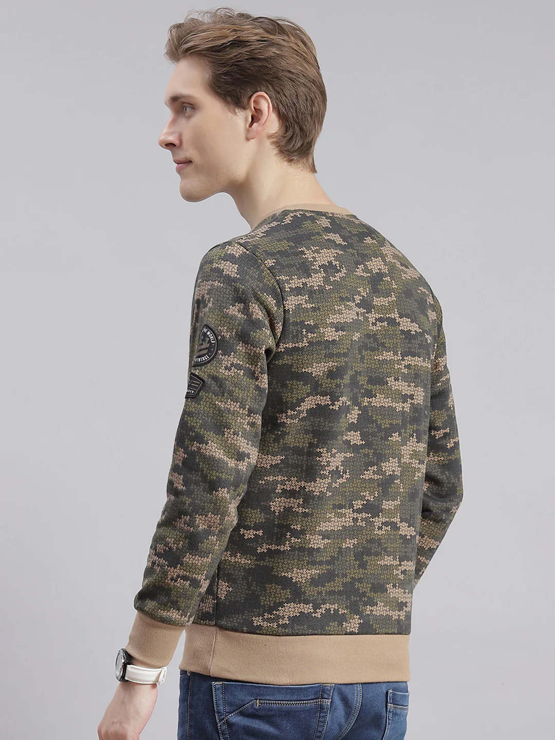 Men Olive Printed Round Neck Full Sleeve Sweatshirts - Image 3