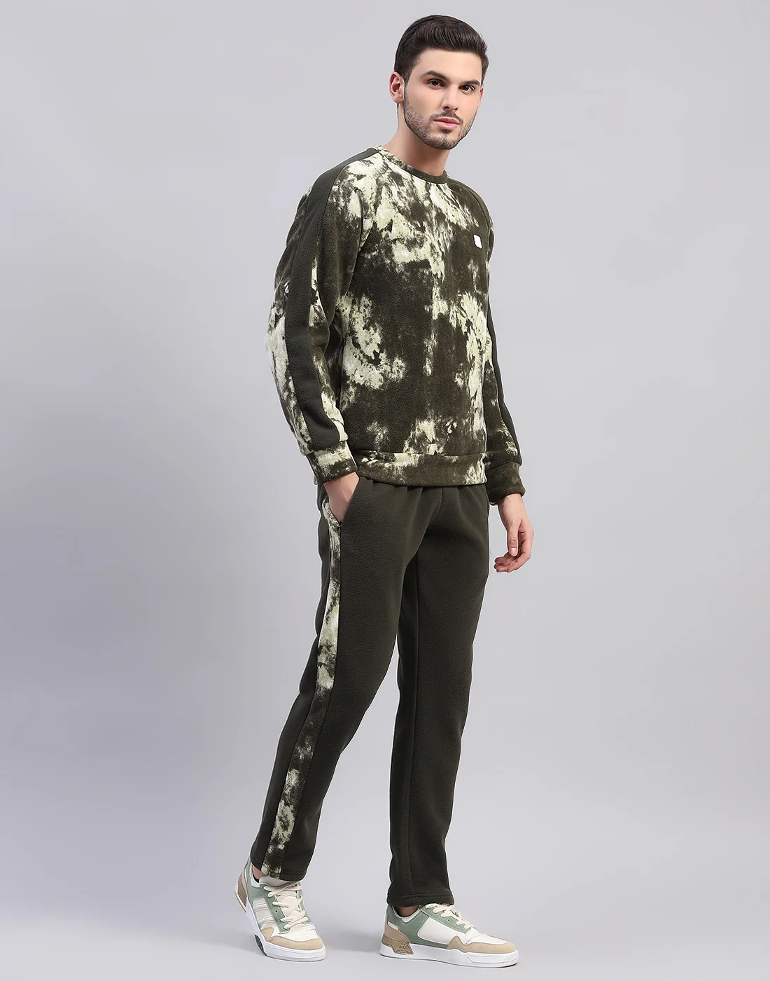 Rock.it Men Olive Printed Round Neck Full Sleeve Tracksuit - Image 4