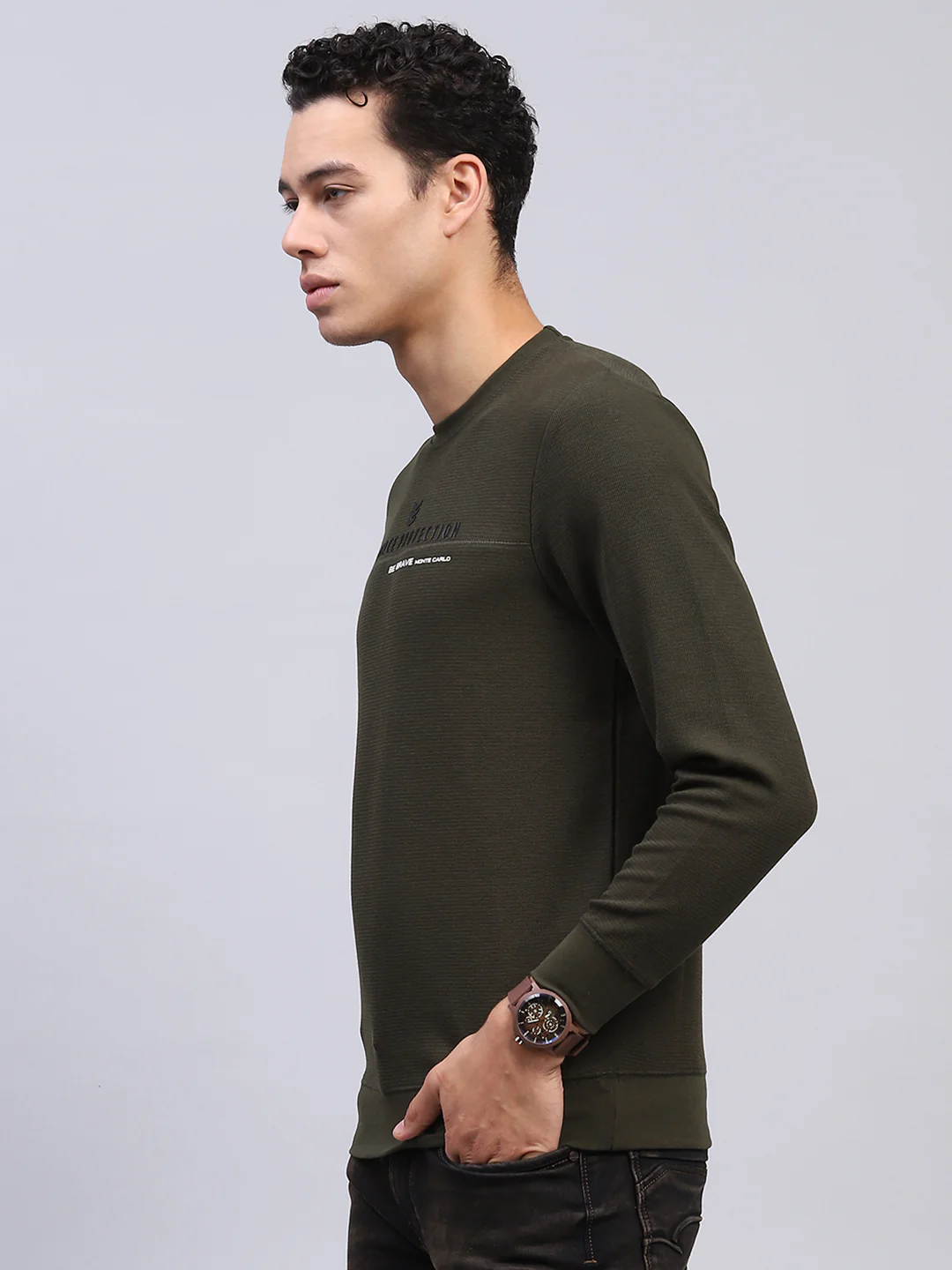 Men Olive Printed Round Neck Full Sleeve Winter T-Shirt - Image 3