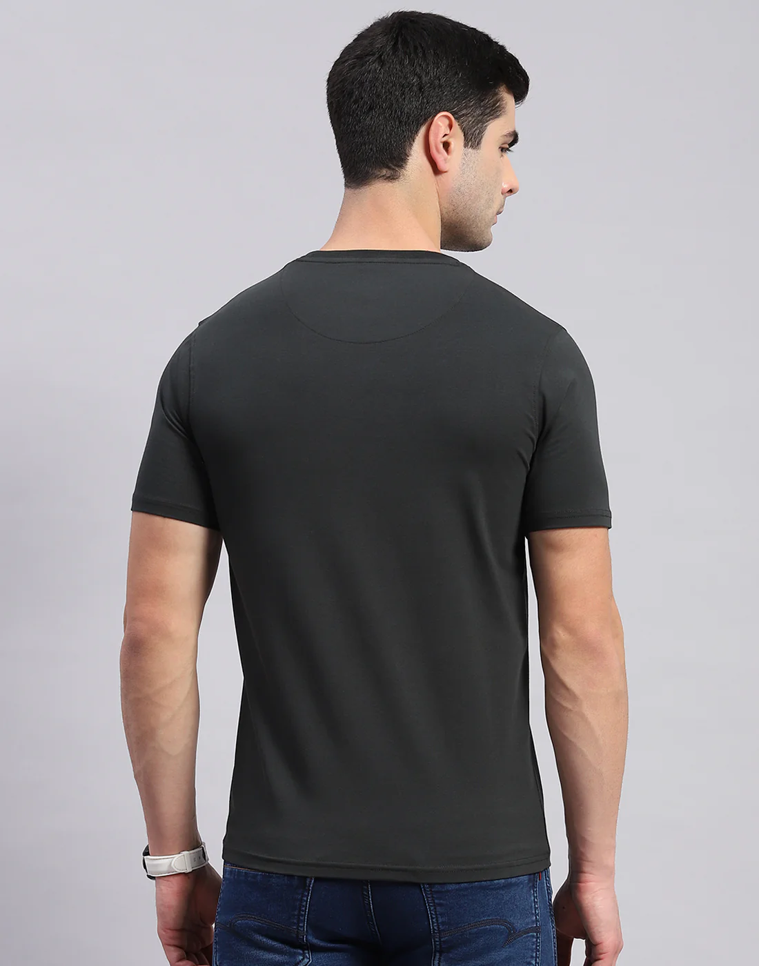 Men Olive Printed Round Neck Half Sleeve T-Shirt - Image 5