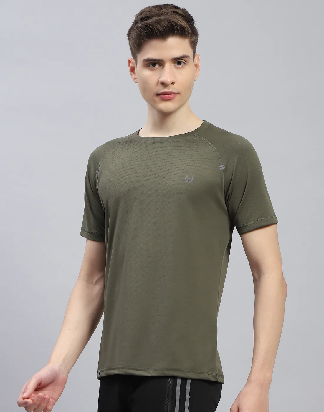 Men Olive Printed Round Neck Half Sleeve T-Shirt - Image 3