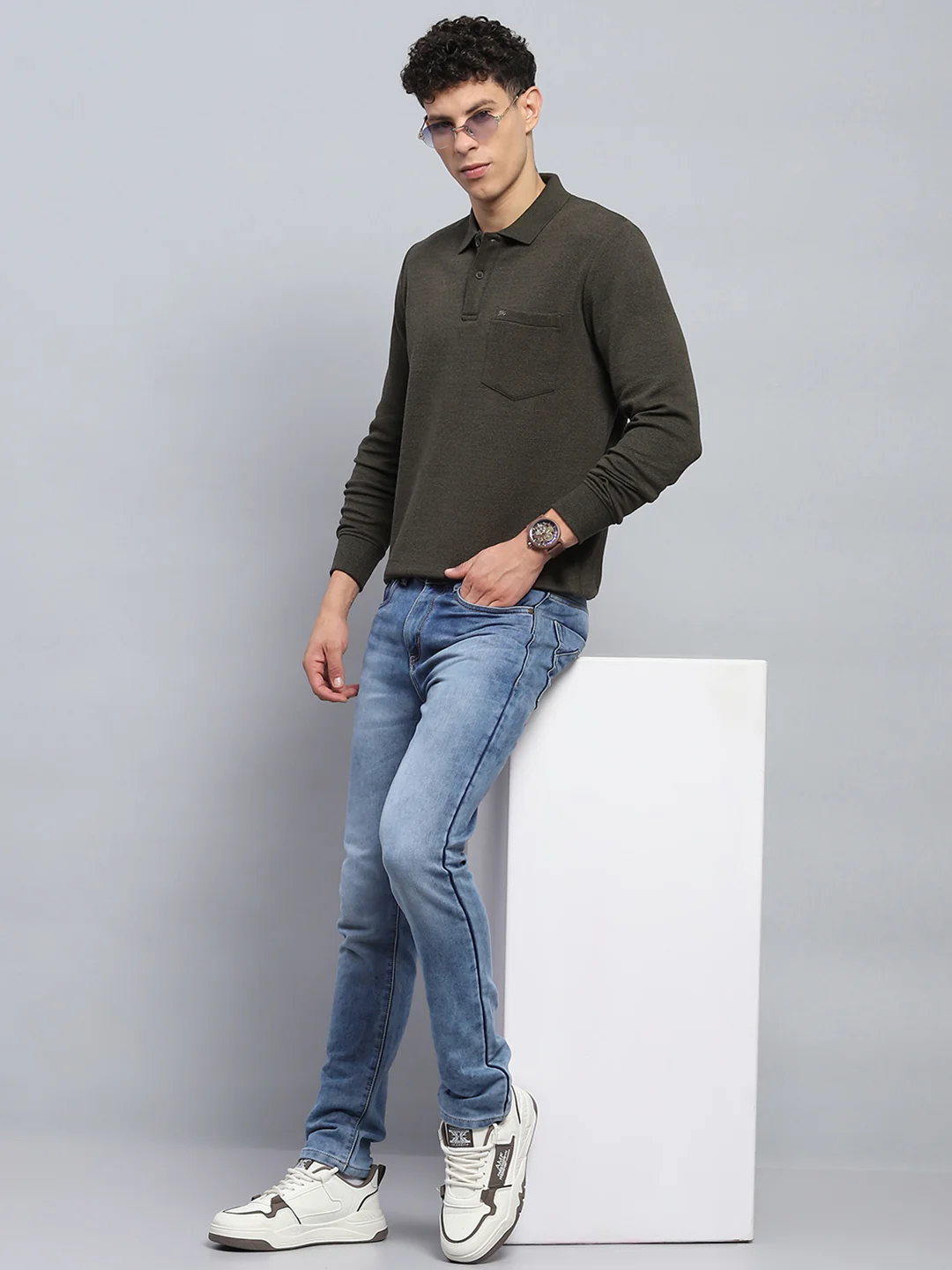 Men Olive Solid Collar Full Sleeve Winter T-Shirt - Image 2